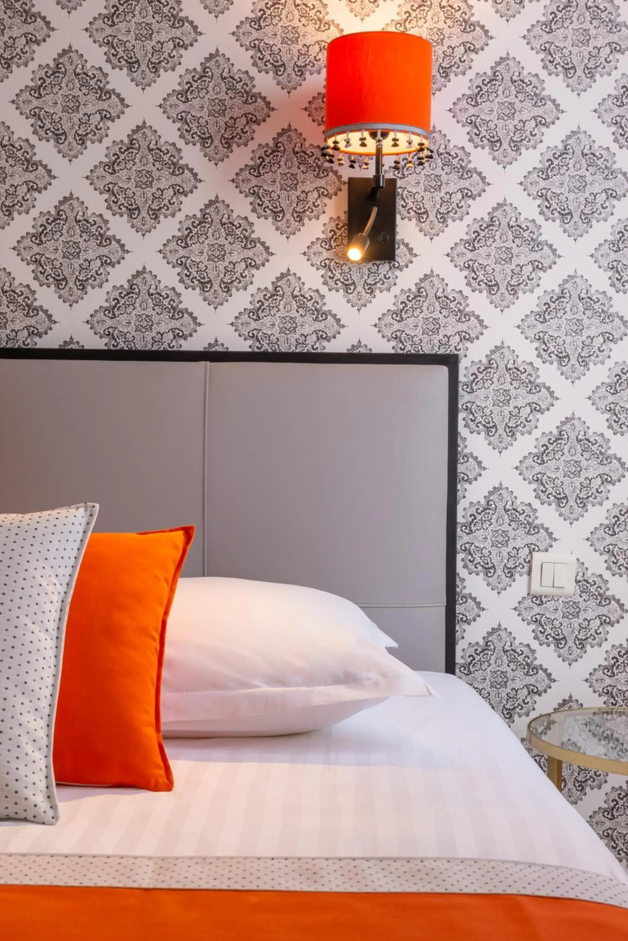 Bedroom, Bed in Hotel Riviera Elysees Bedroom, Bed in Hotel Riviera Elysees