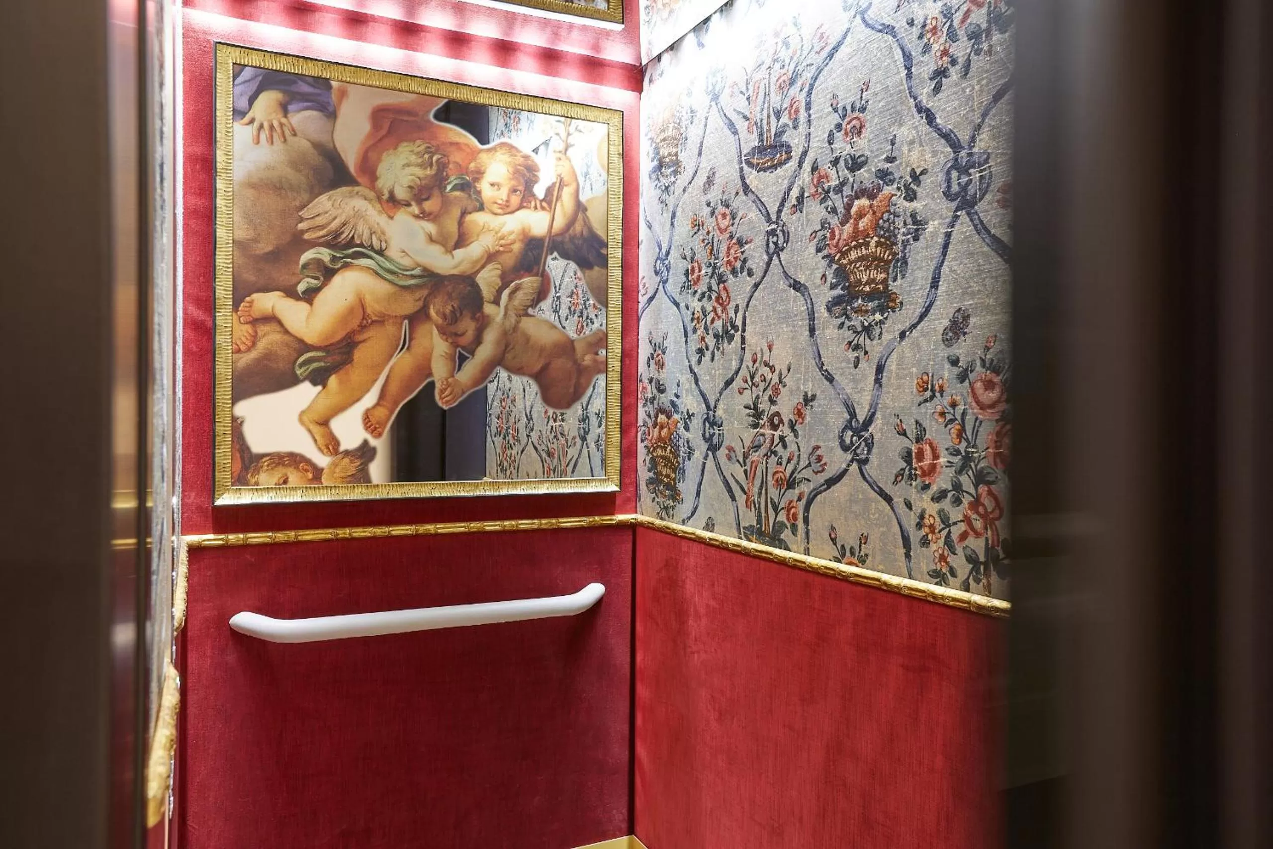 Decorative detail in The Leo Grand