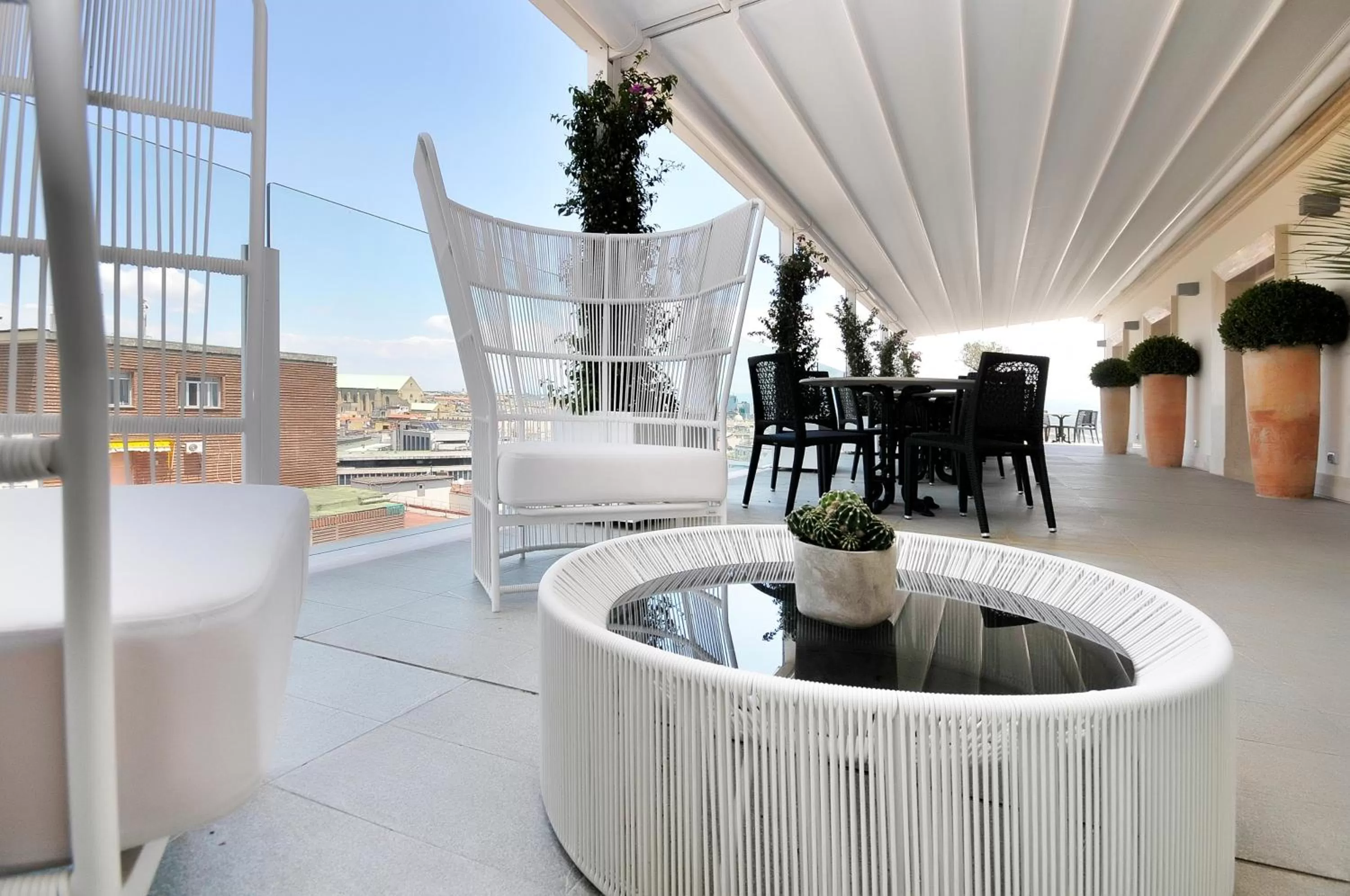 Day in Grand Hotel Oriente