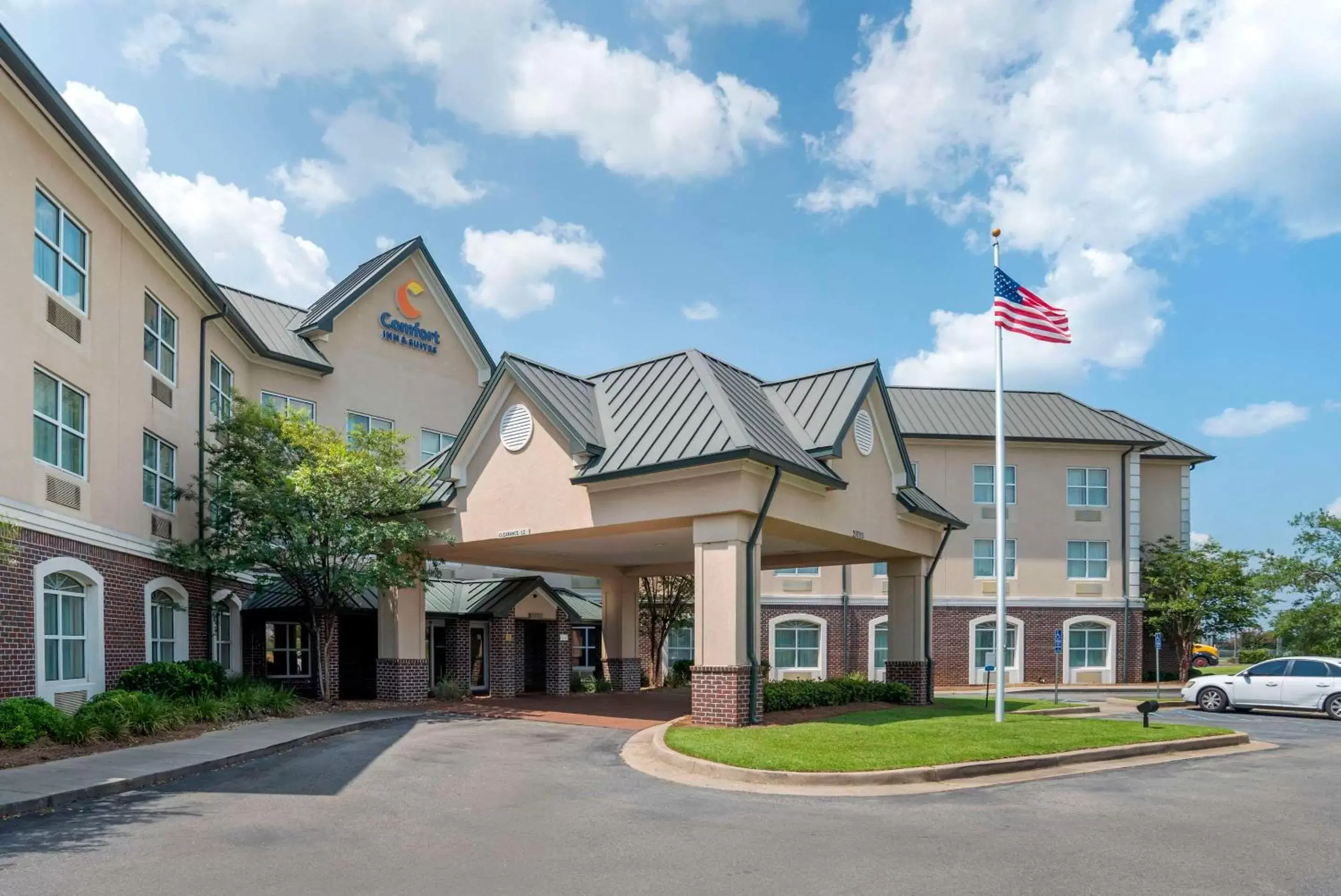 Property Building in Comfort Inn & Suites Mobile near Eastern Shore Centre