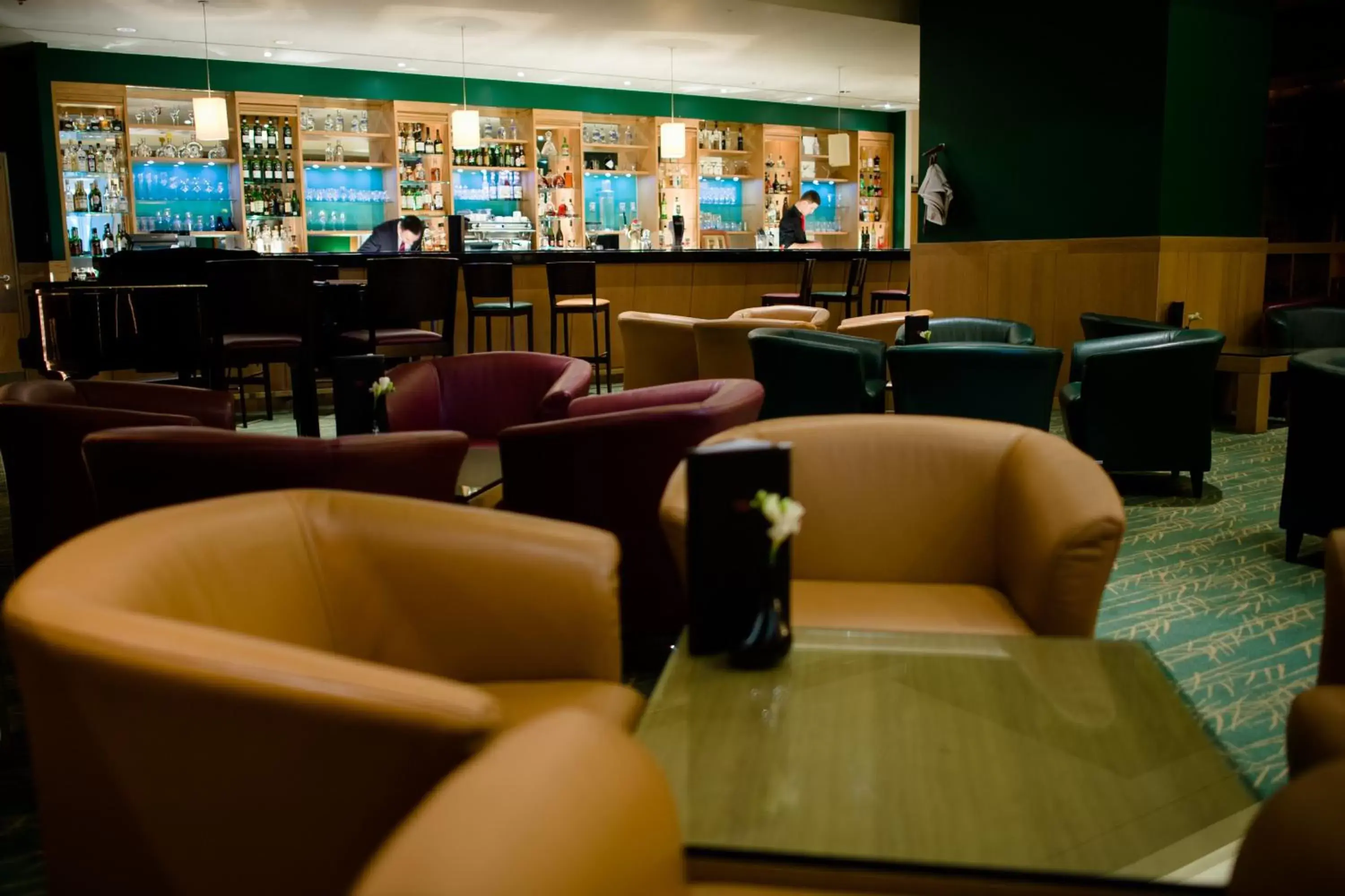 Lounge or bar in InterContinental Warszawa, an IHG Hotel