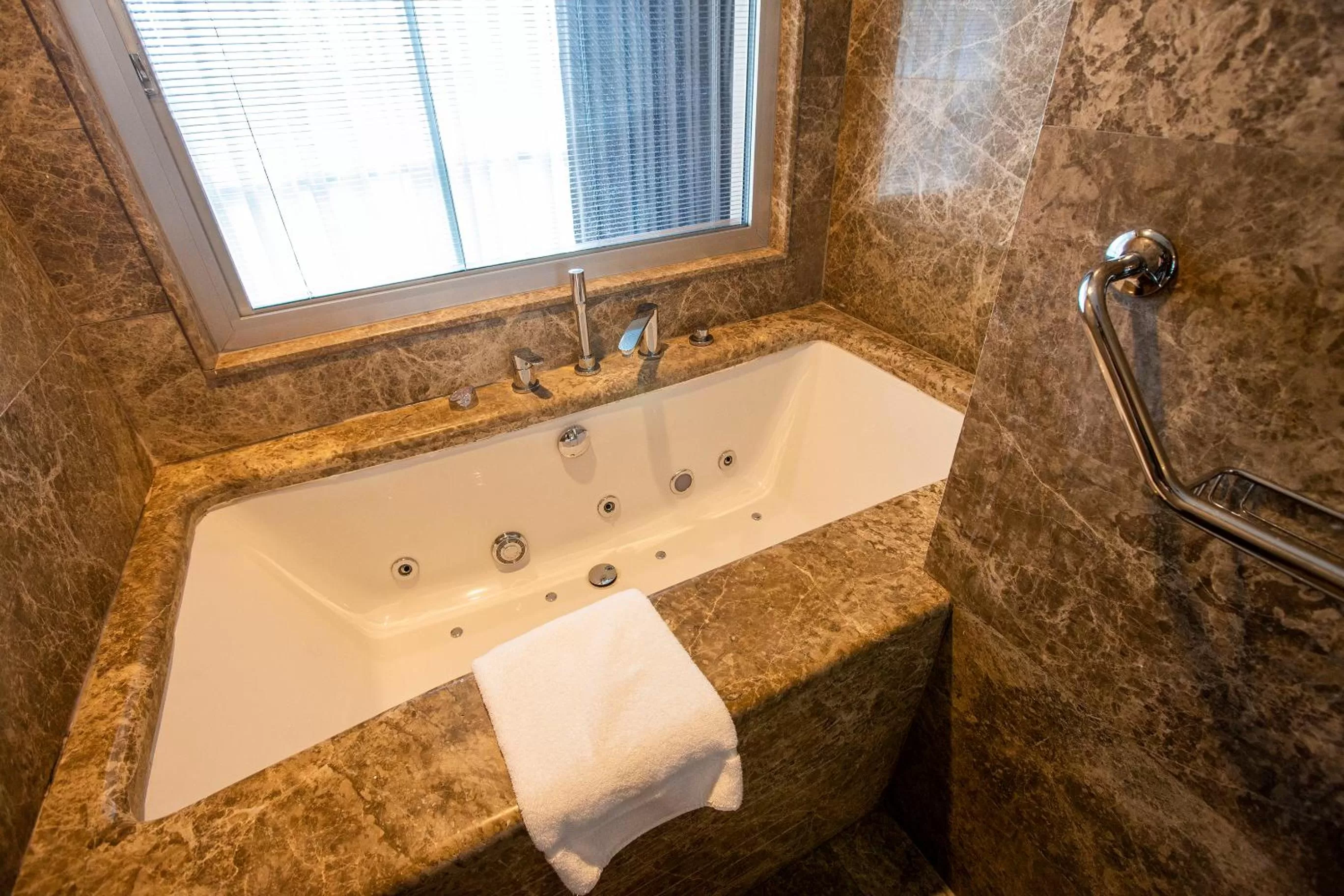 Bathroom in Uranus Istanbul Topkapi