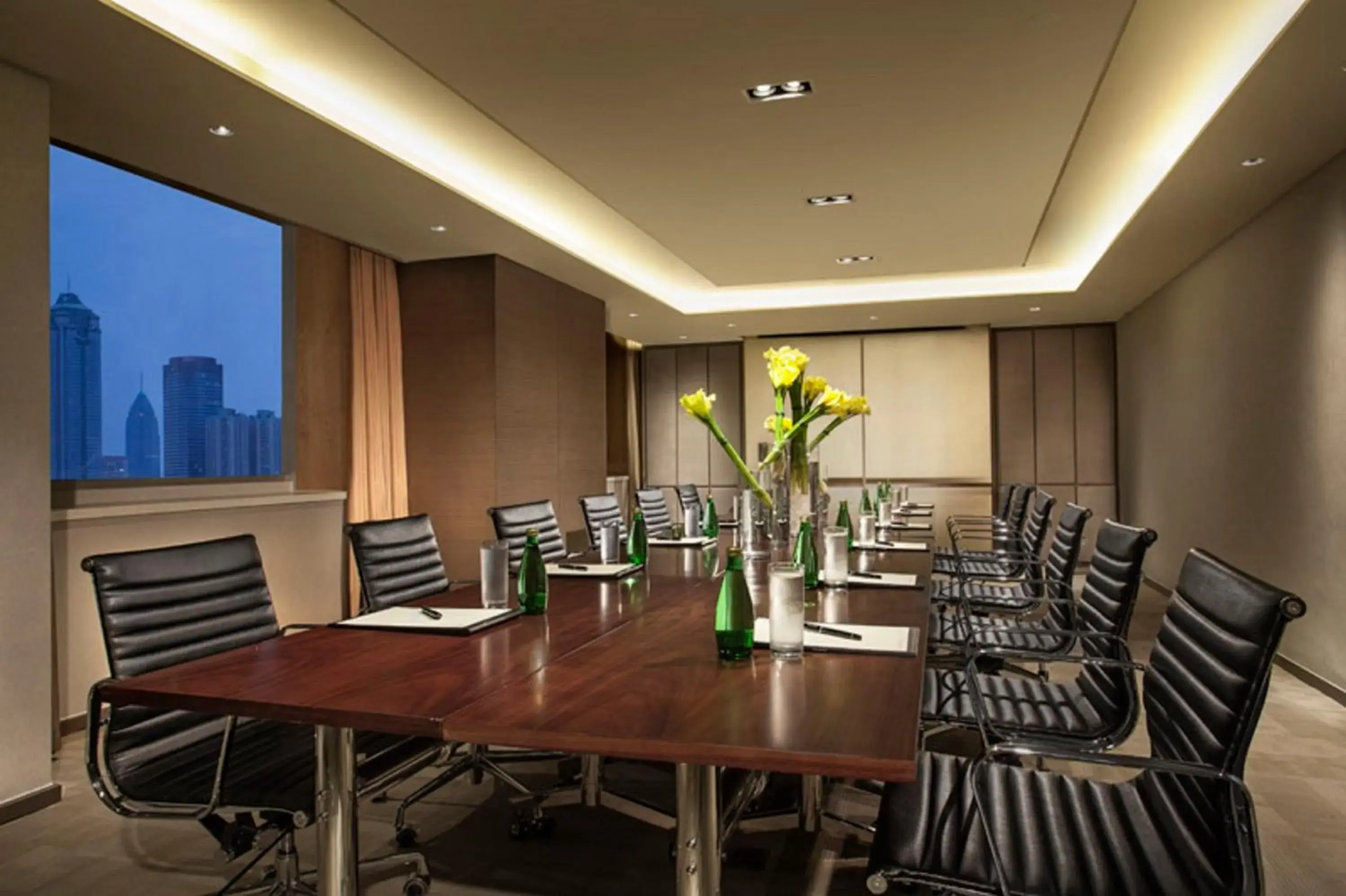 Business facilities in Somerset Wusheng Wuhan