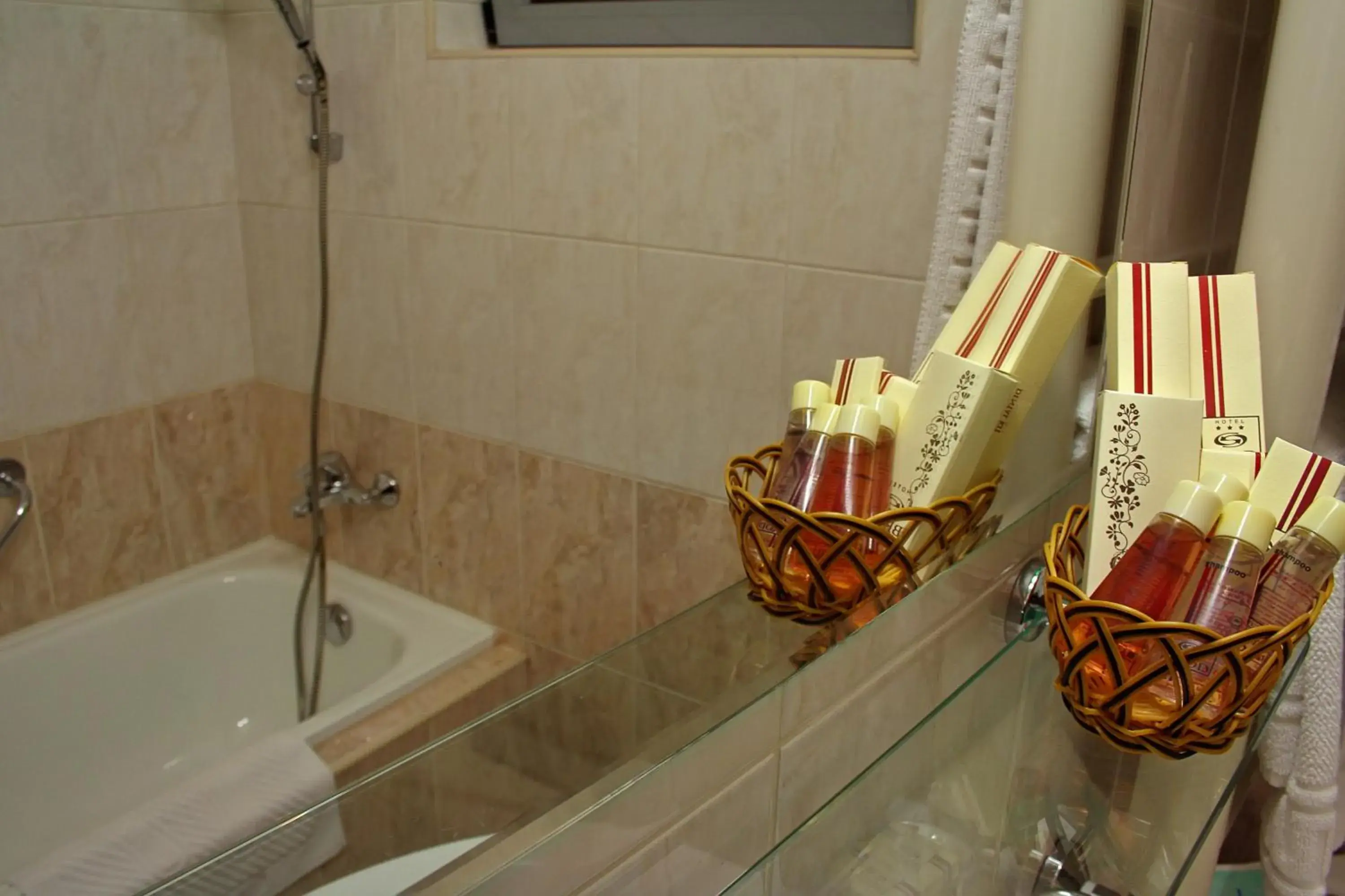 Bathroom in Hotel Brod