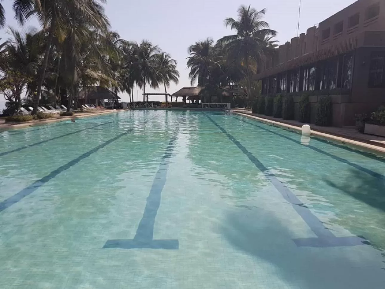 Swimming pool in Hotel Jardin Savana Dakar