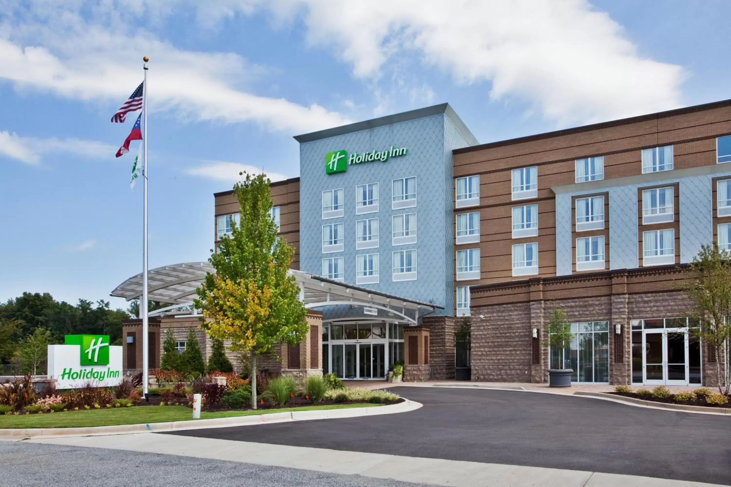 Property Building in Holiday Inn Macon North, an IHG Hotel