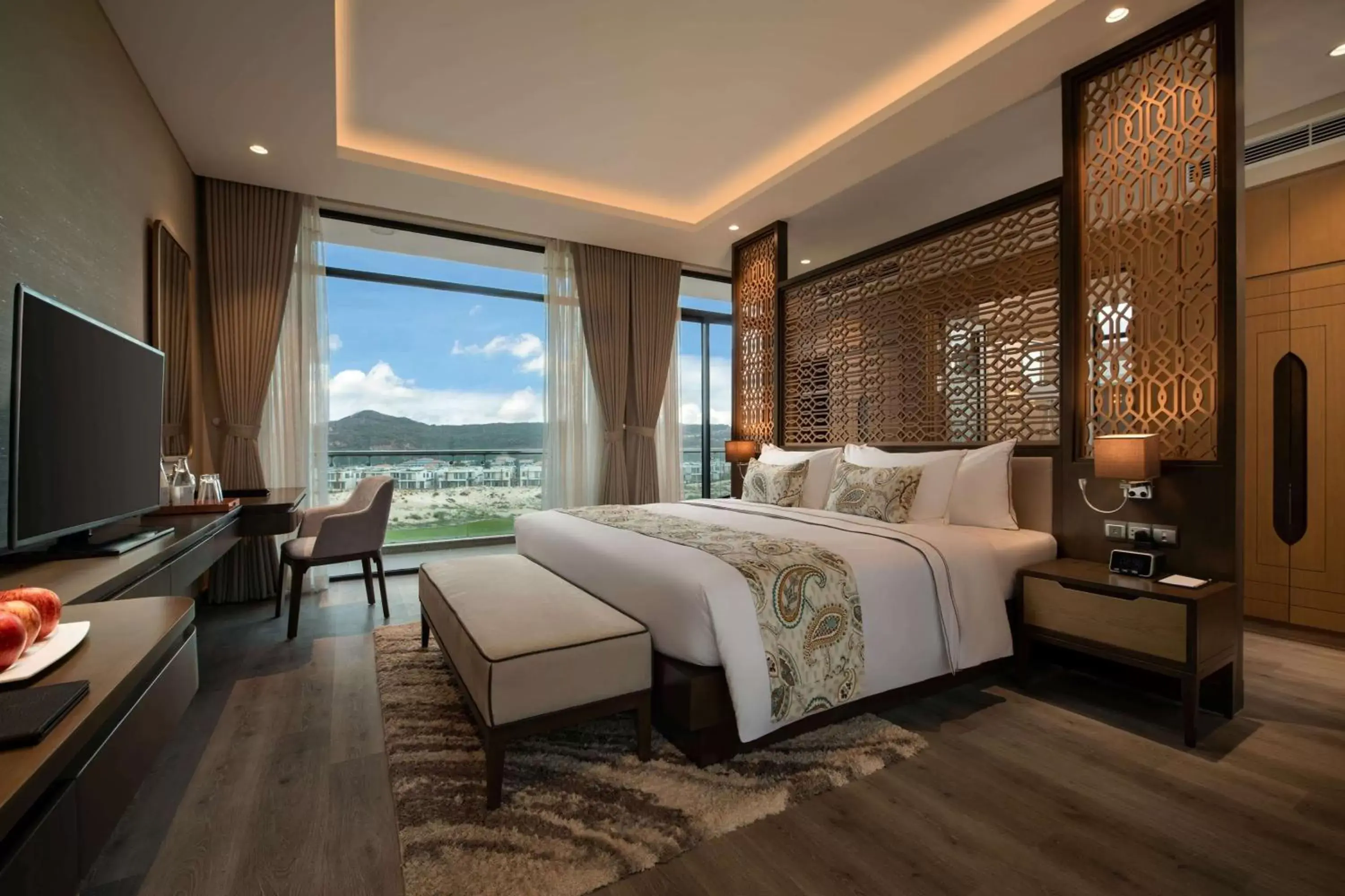 Photo of the whole room, Mountain View in Wyndham Grand KN Paradise Cam Ranh
