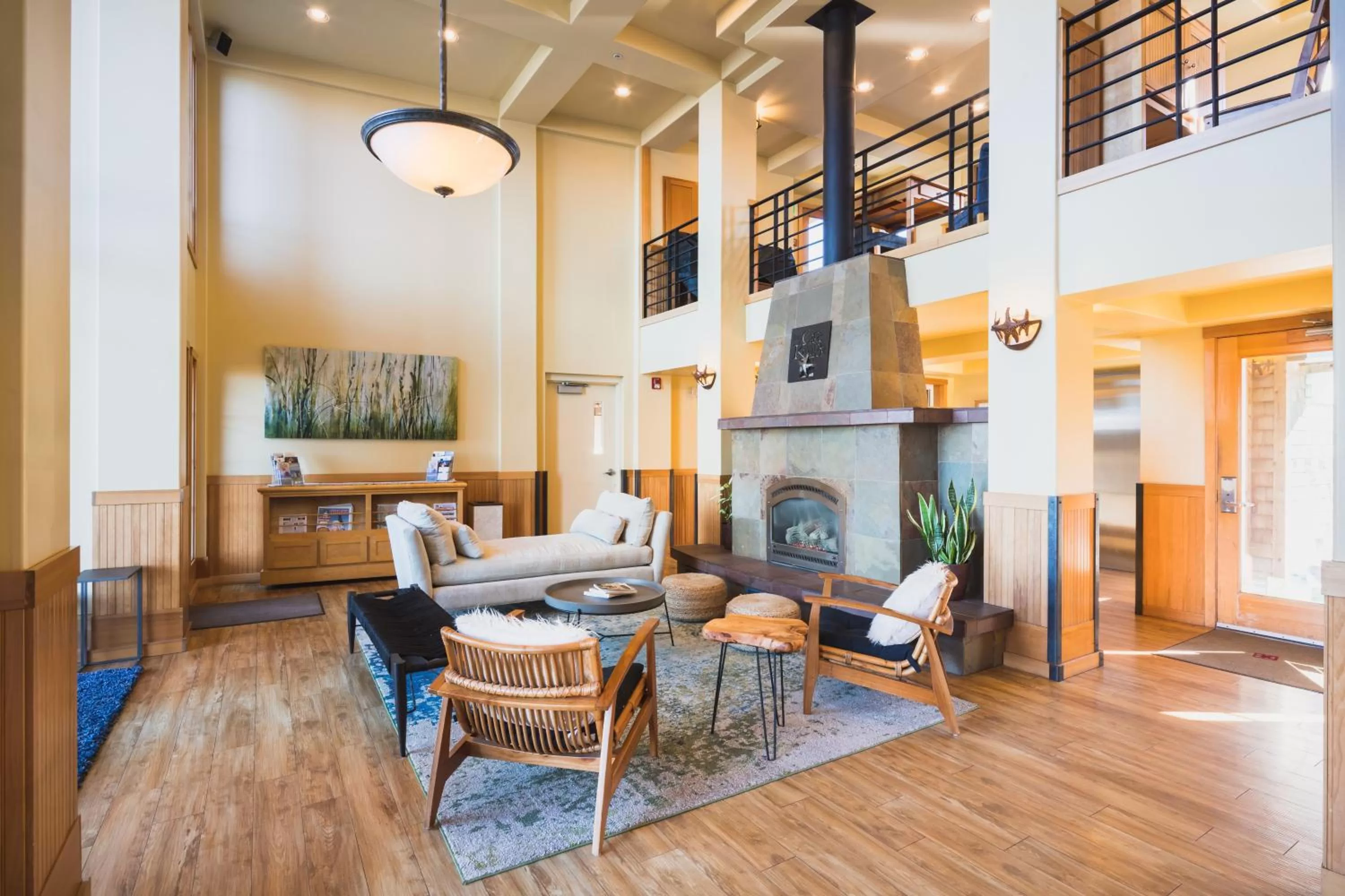 Seating Area in Inn at Cape Kiwanda