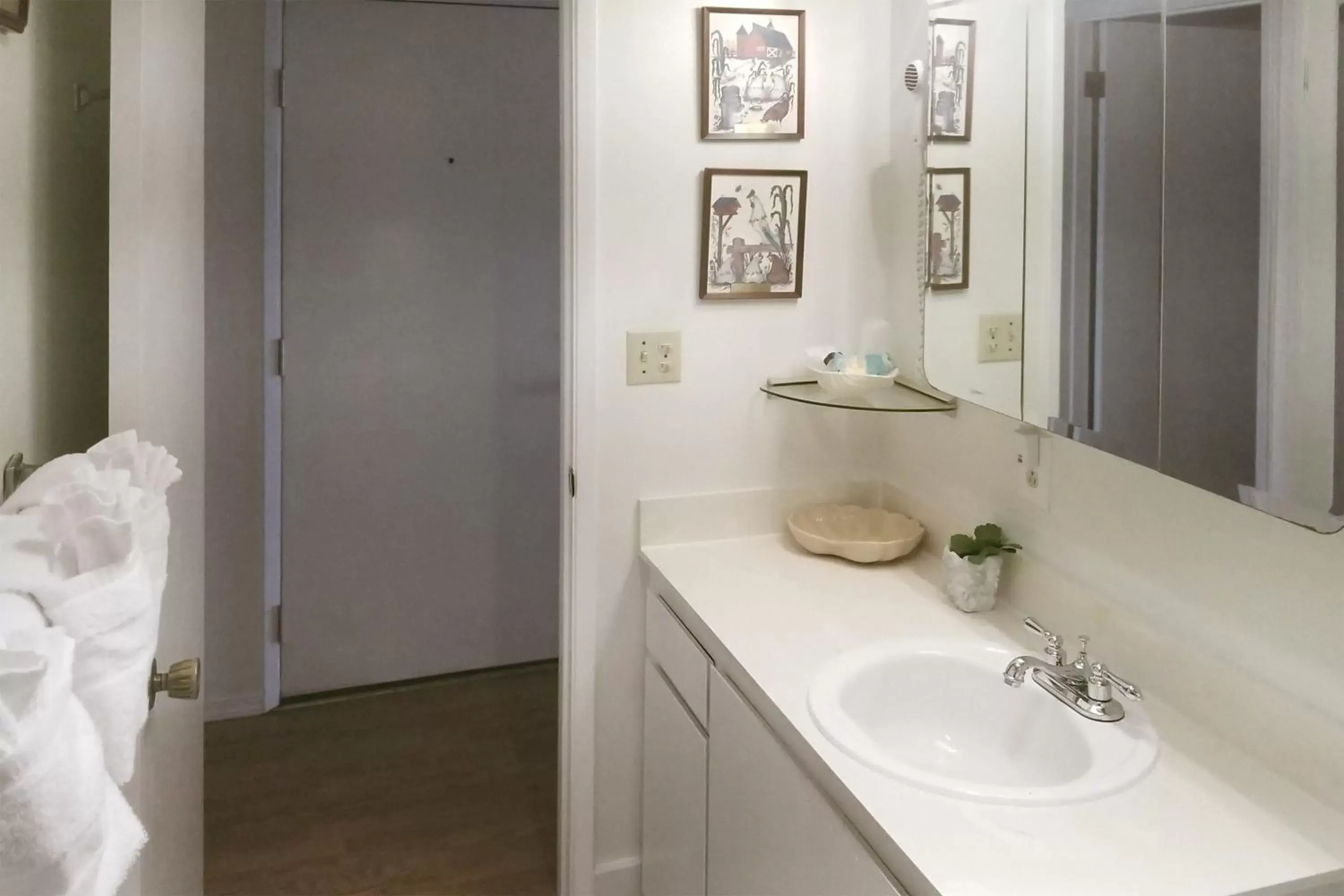 Bathroom in Ocean Terrace Condominiums