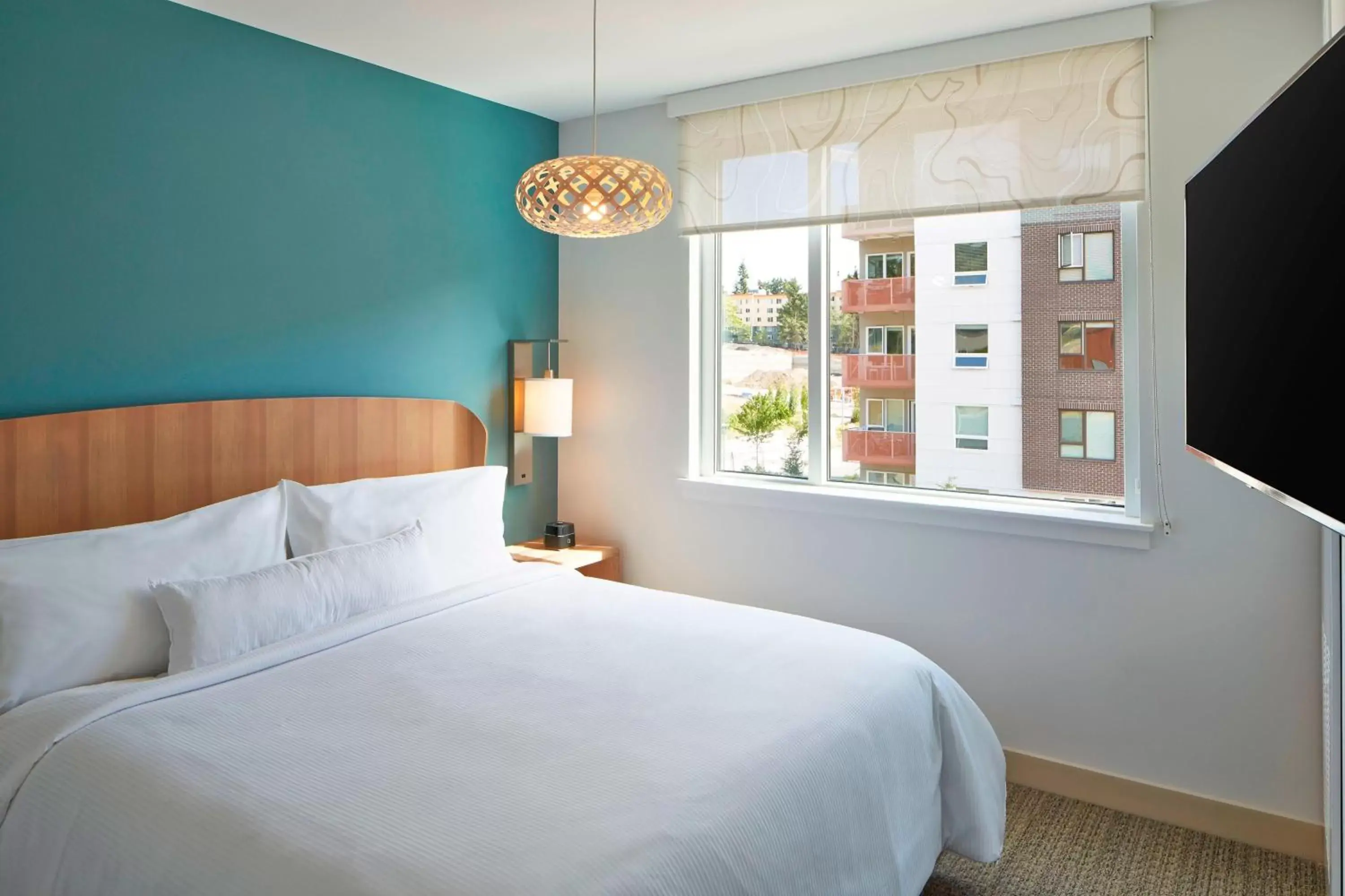 Bedroom, Bed in Element Seattle Redmond
