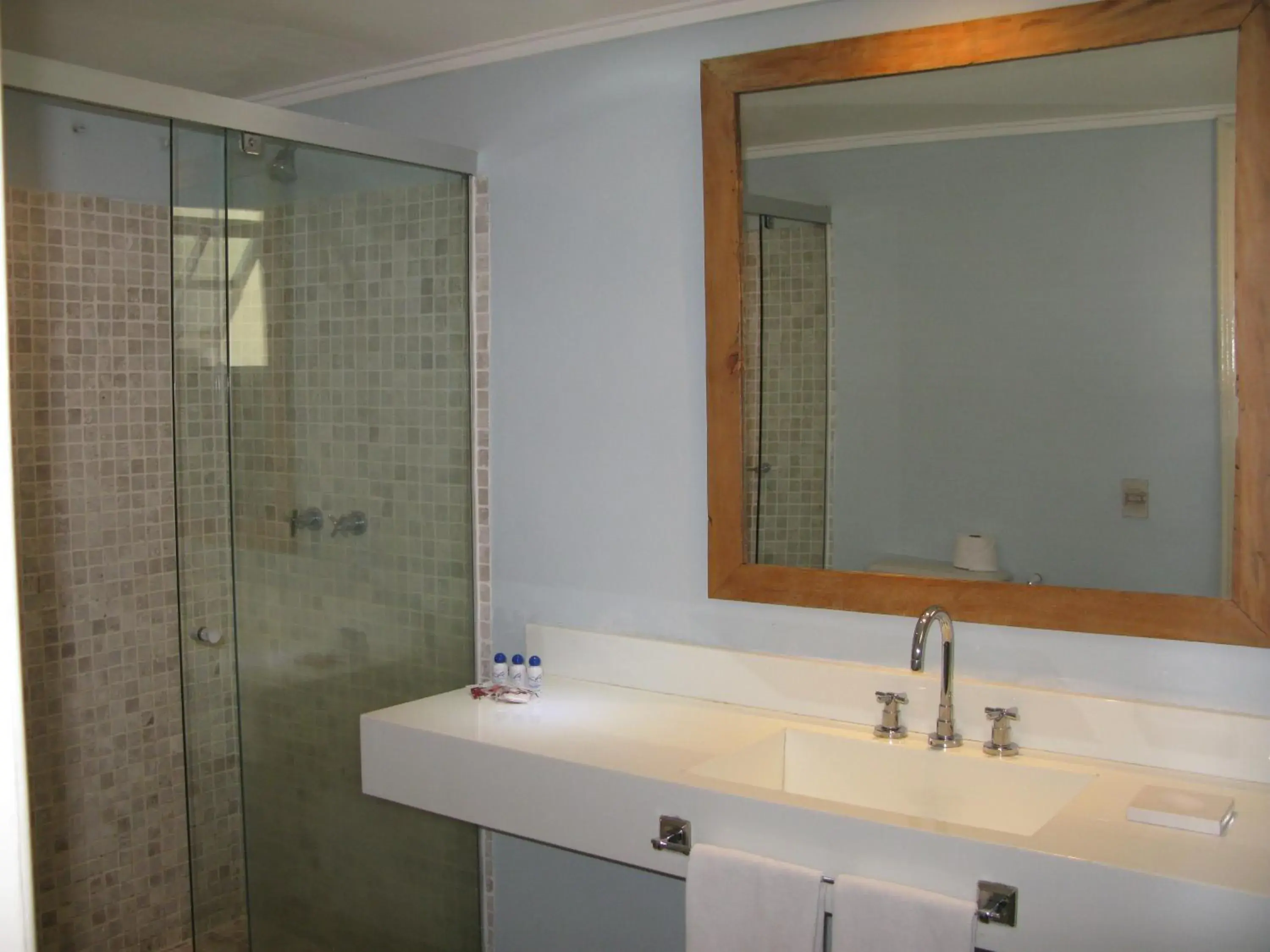 Bathroom in Hotel Doce Mar