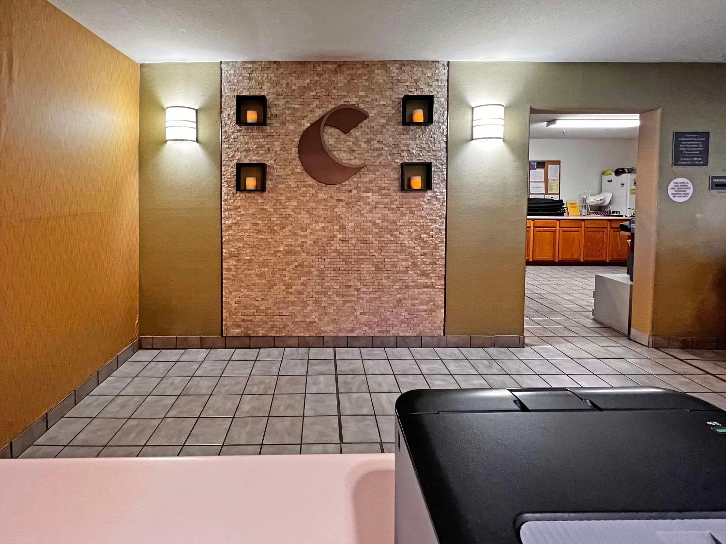 Lobby or reception, Bed in Comfort Inn Gallup I-40 Exit 20