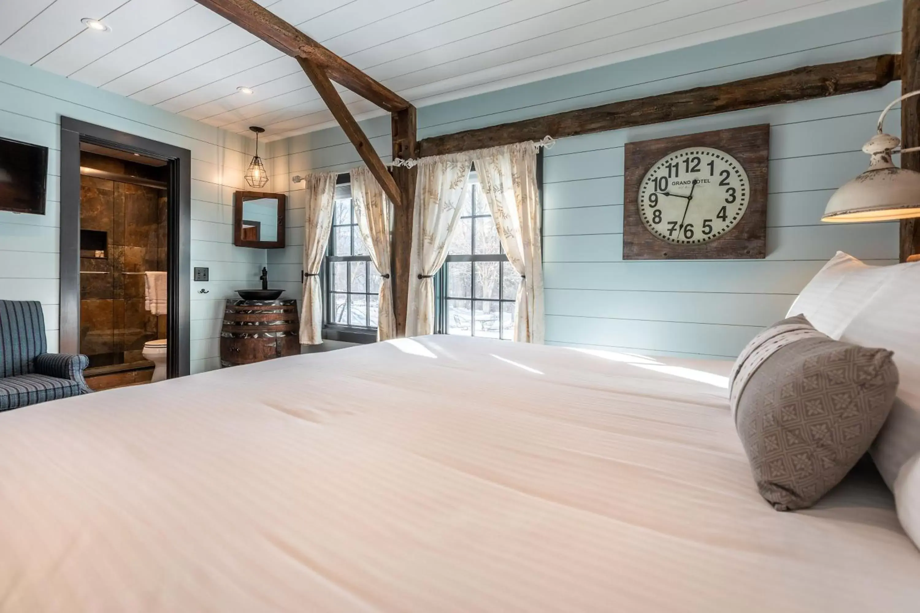 Bed in The Barnstead Inn