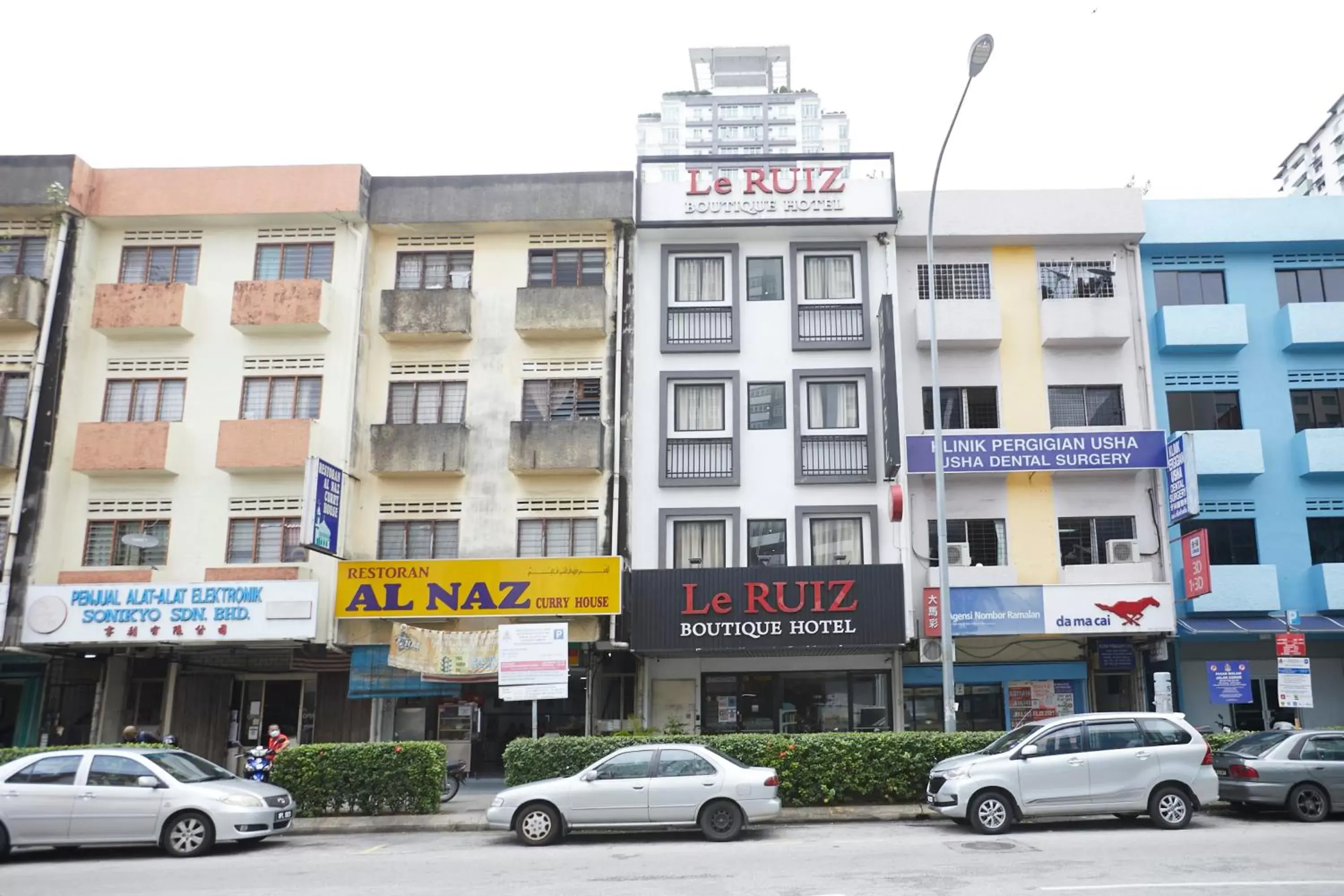 Property Building in Le Ruiz Boutique Hotel