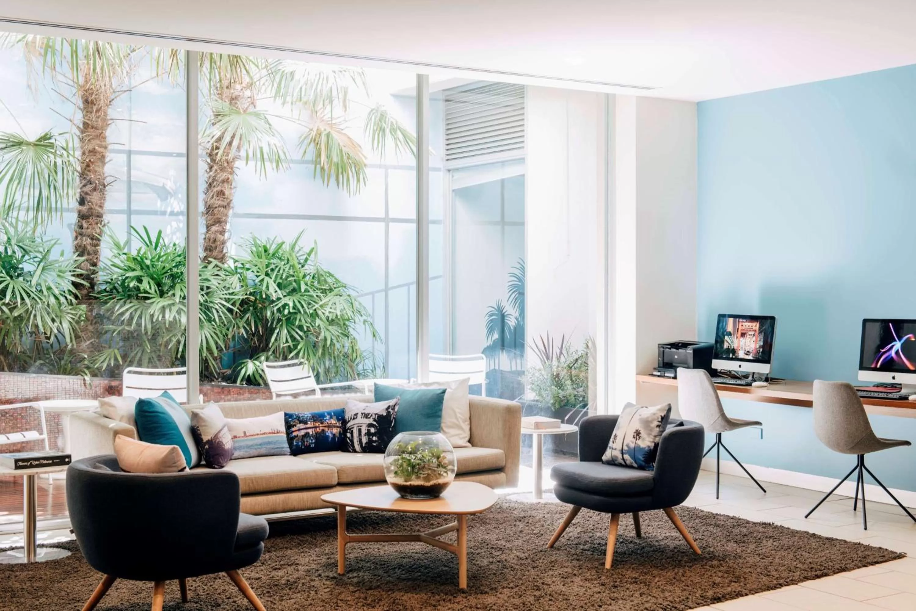 Lobby or reception in Saint Kilda Beach Hotel