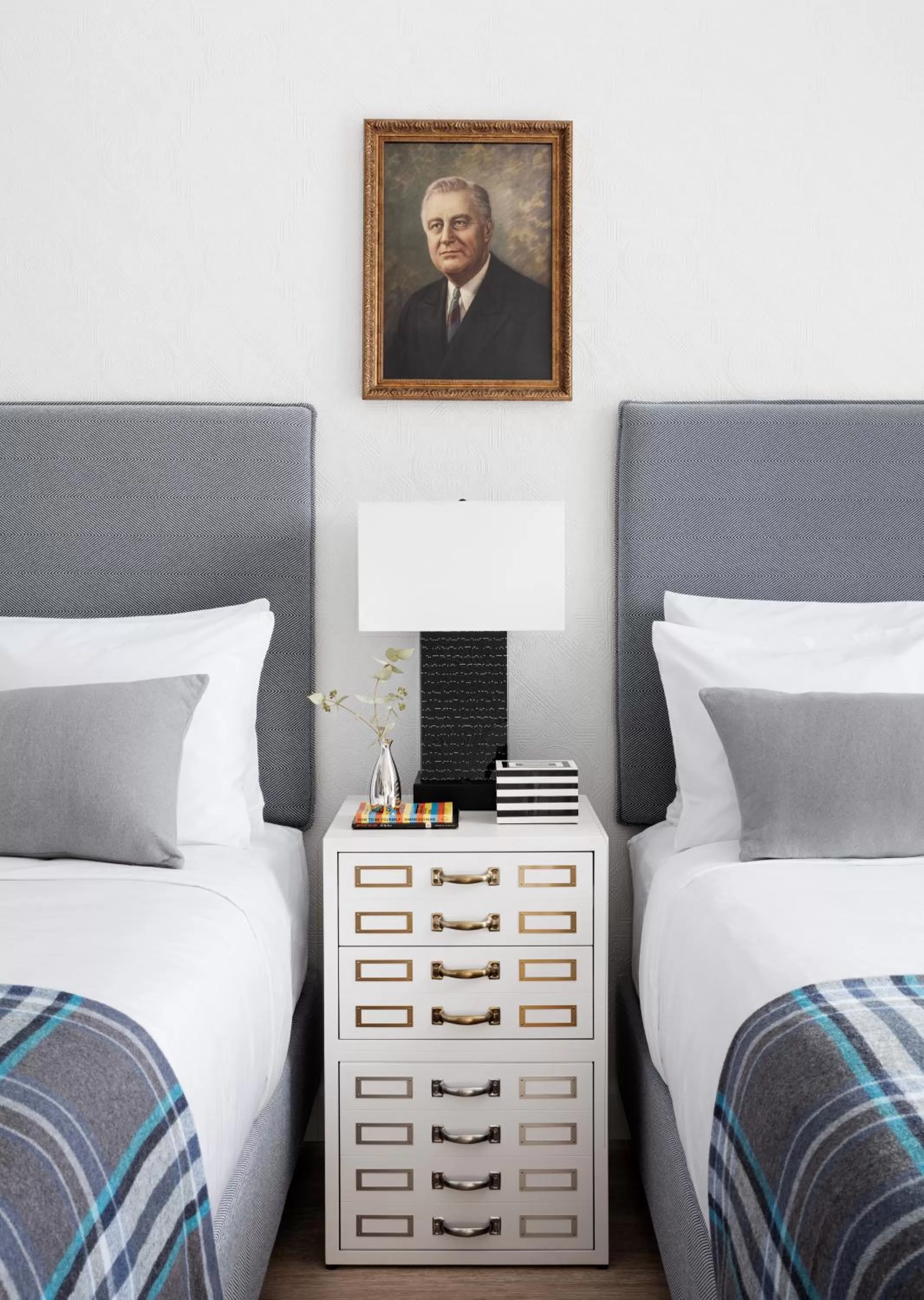 Bedroom in Graduate by Hilton New York