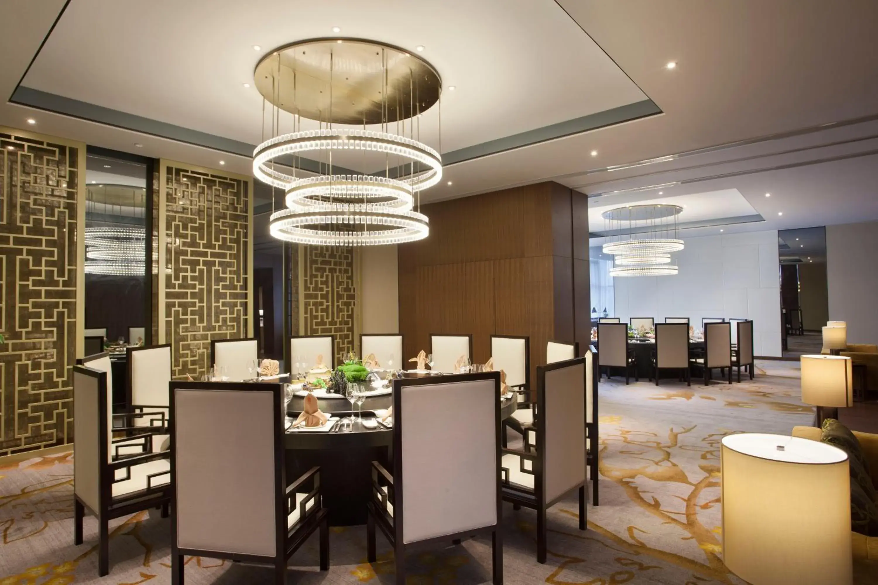 Restaurant/Places to Eat in Holiday Inn Suzhou Huirong Plaza, an IHG Hotel