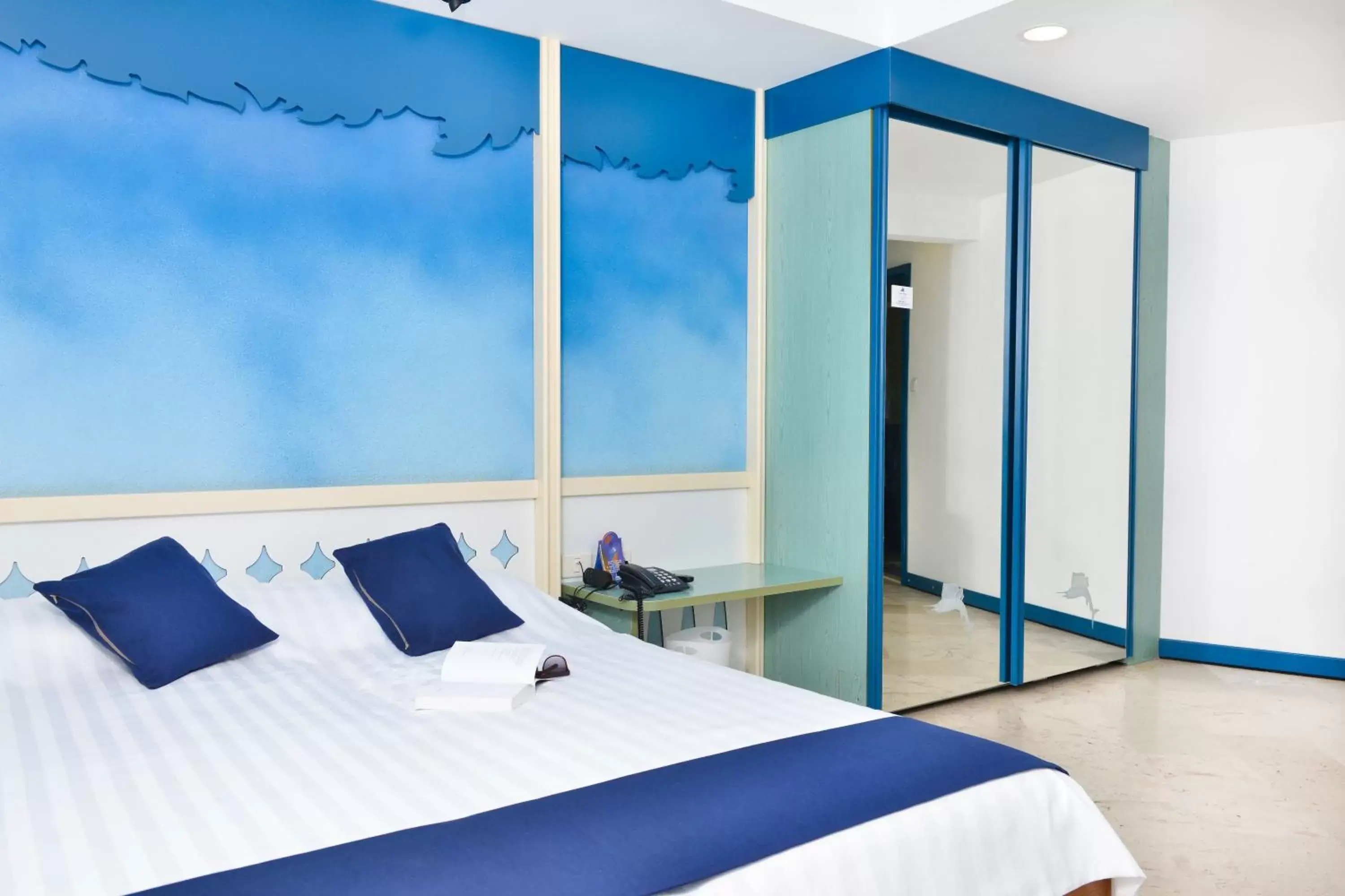 Master Suite - 249 ft² - 3 Room With Balcony And Kitchenette in Club Hotel Eilat - All Suites Hotel Master Suite - 249 ft² - 3 Room With Balcony And Kitchenette in Club Hotel Eilat - All Suites Hotel