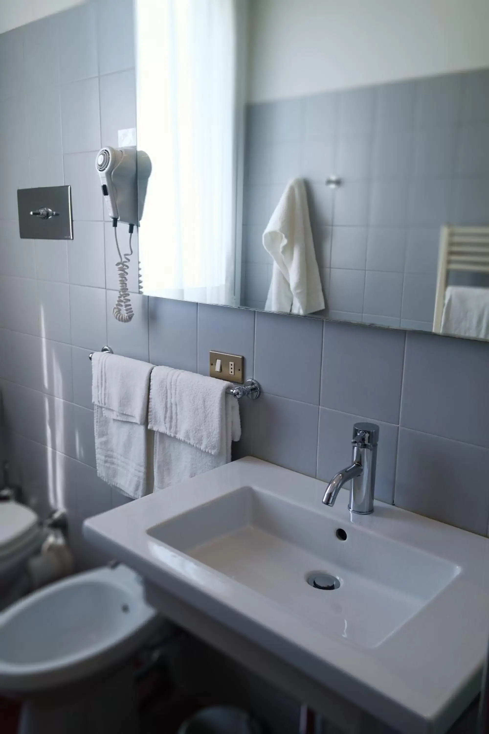 Toilet, Bathroom in Hotel Vittoria