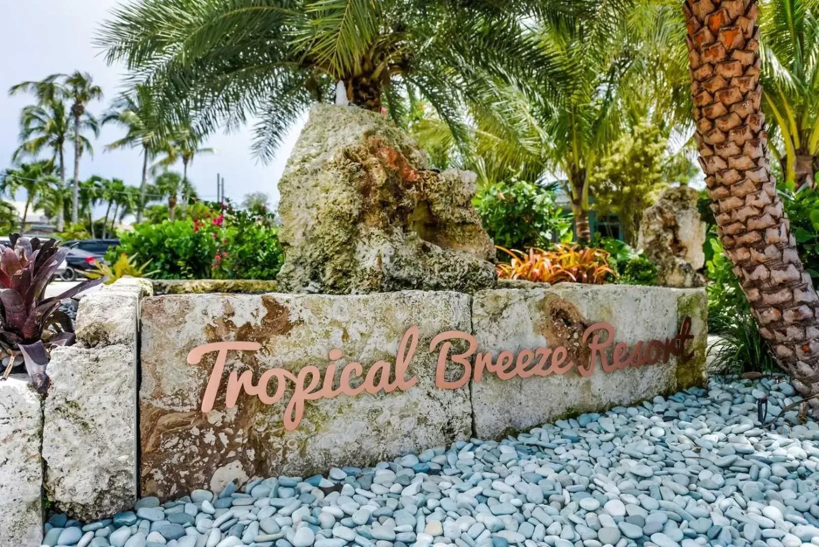 Tropical Breeze Resort