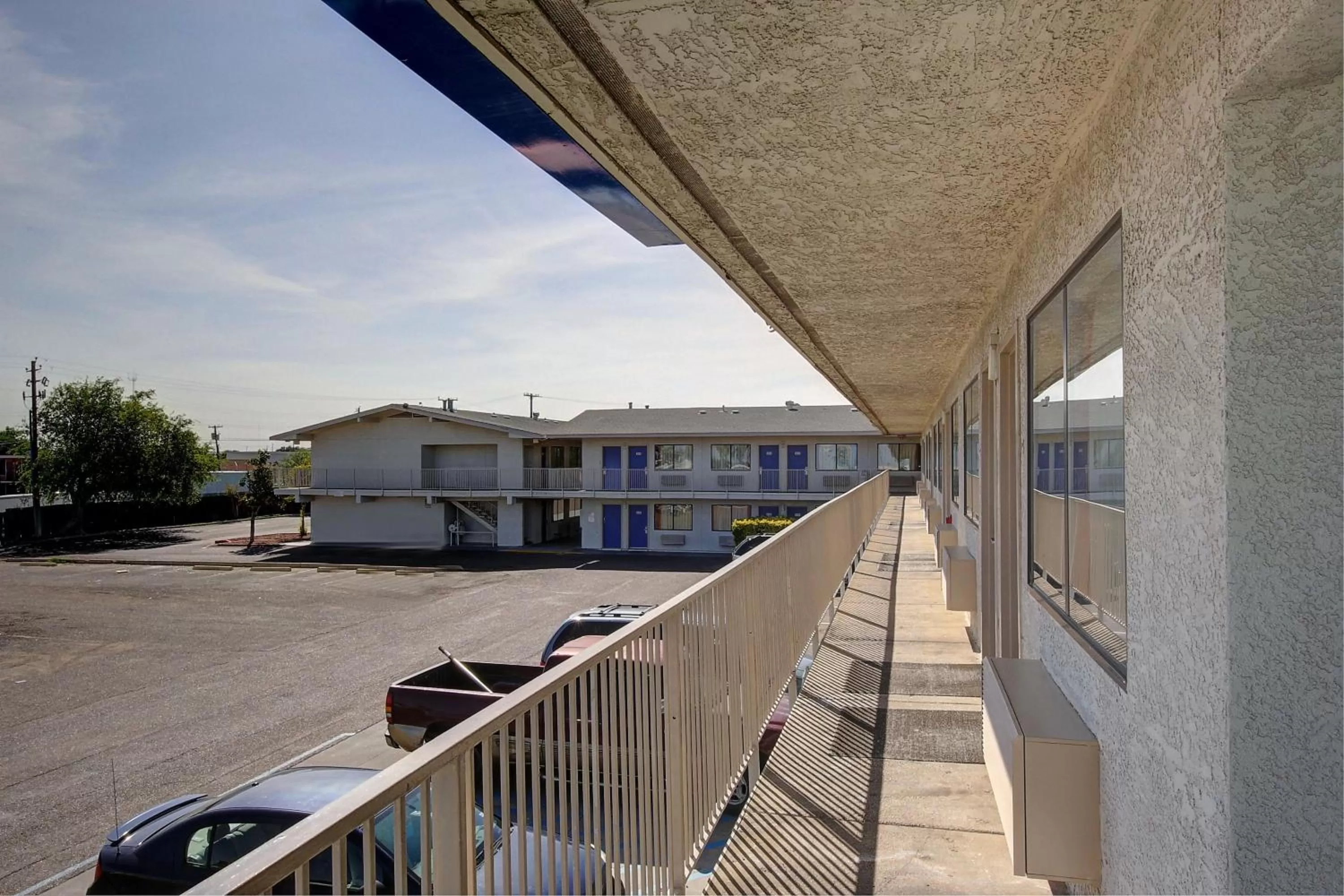 Property building in Motel 6-Laredo, TX - South