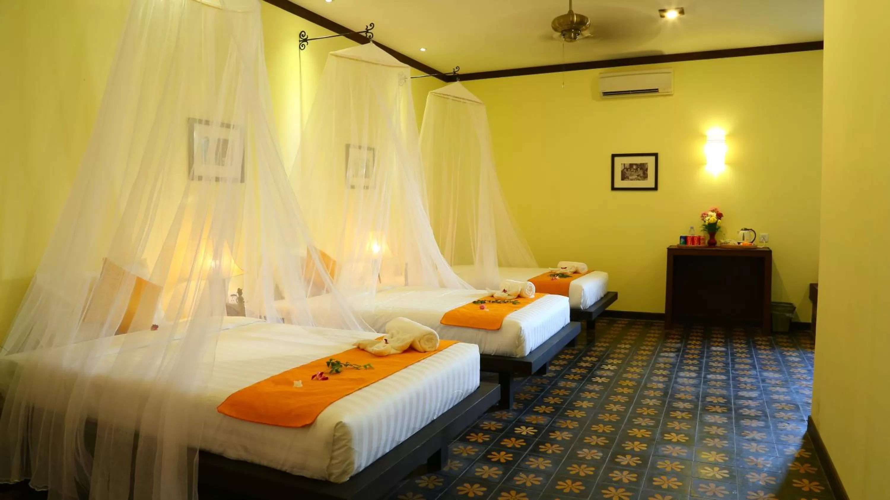 Deluxe Family Room - Free Pickup in Residence Indochine D'angkor