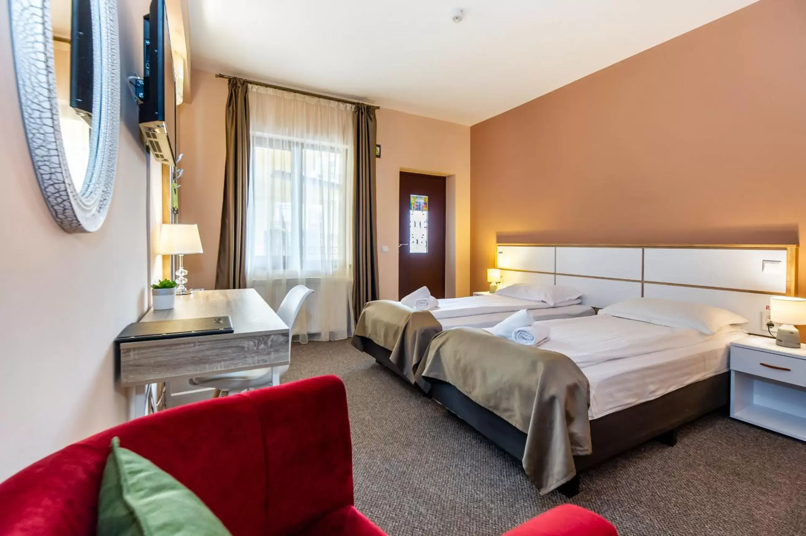 Standard Double or Twin Room in Long Street Hotel Standard Double or Twin Room in Long Street Hotel