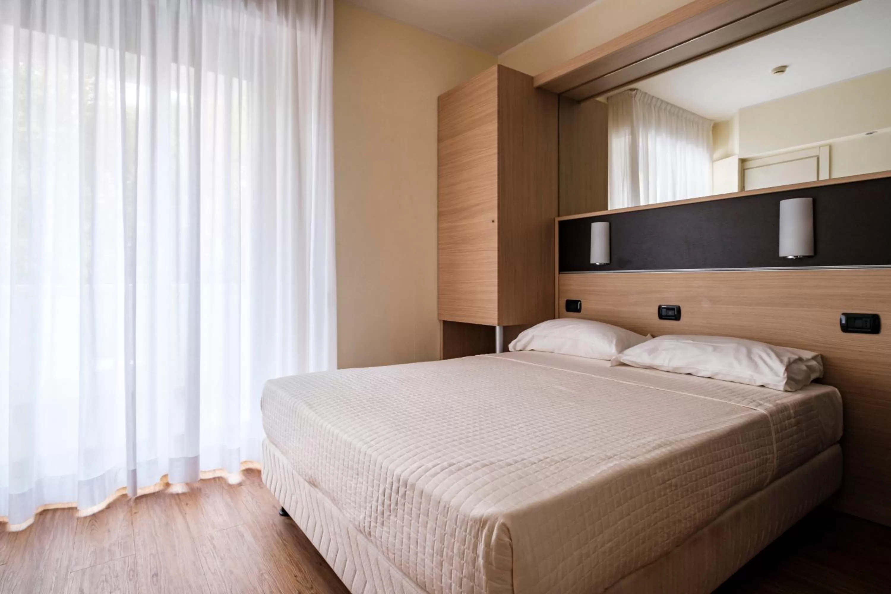 Bed in Hotel Augustus