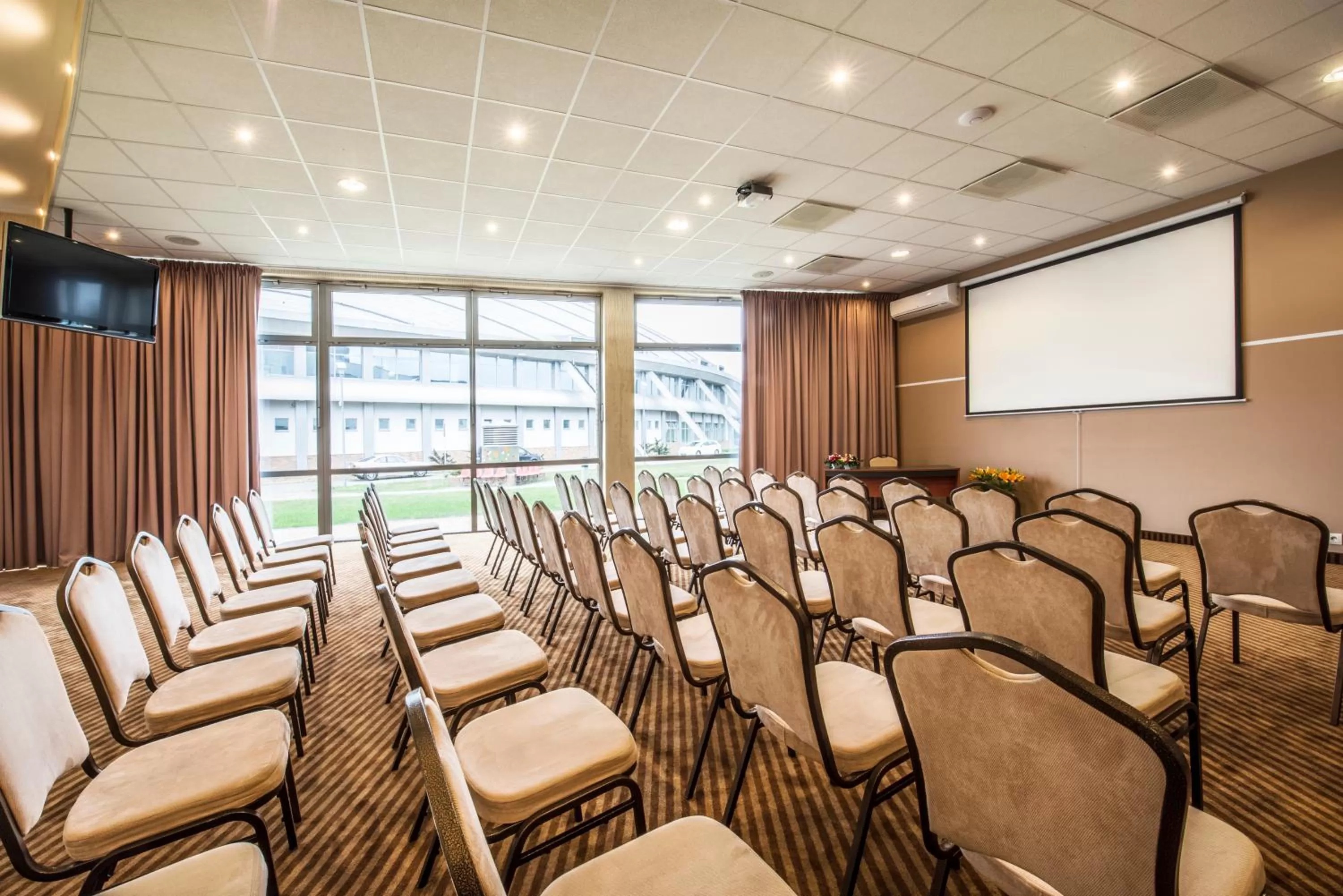 Meeting/conference room in Hotel Victor Pruszków DeSilva