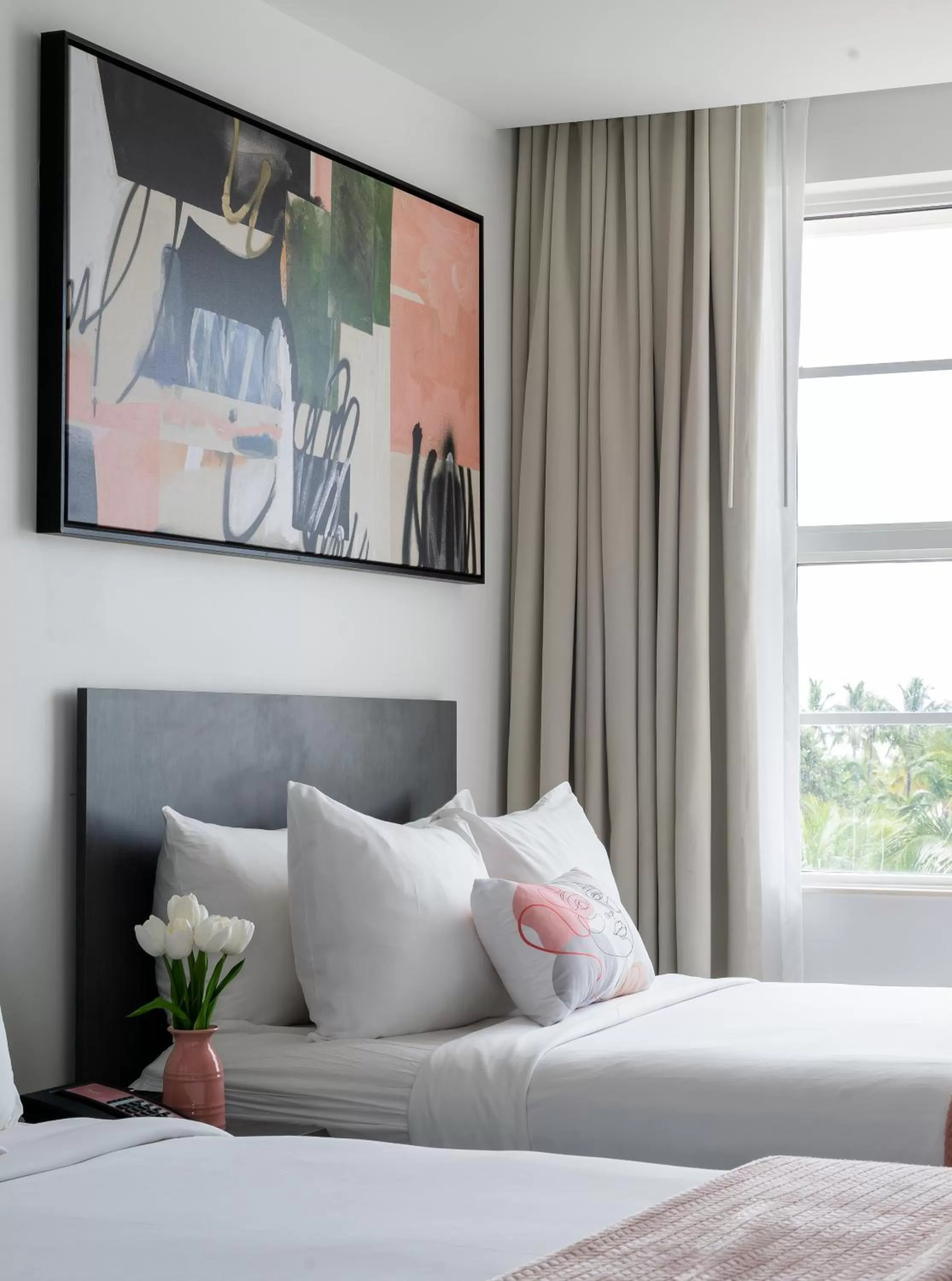 Bed in Clevelander Hotel