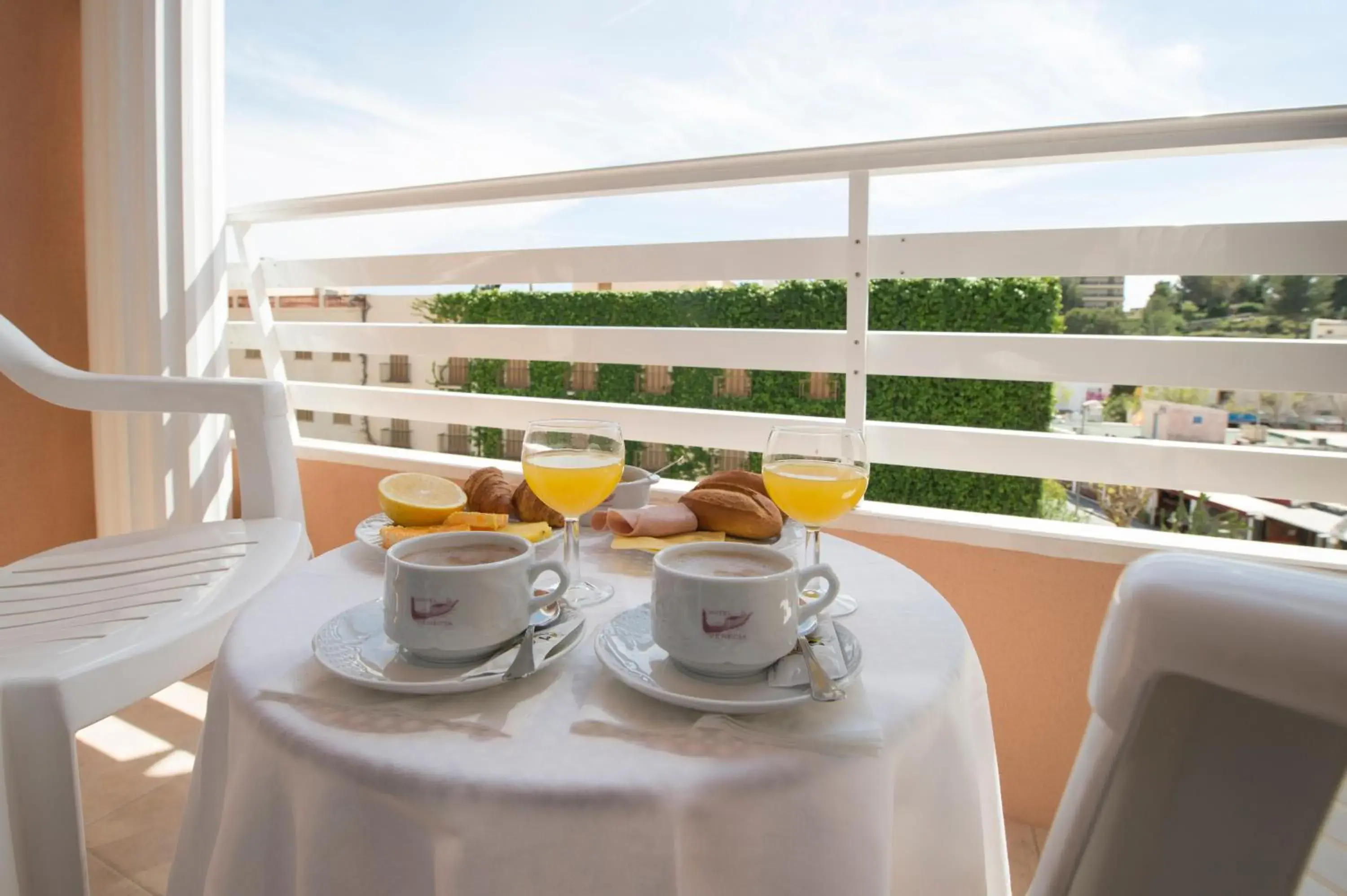 Balcony/Terrace in Hotel Venecia