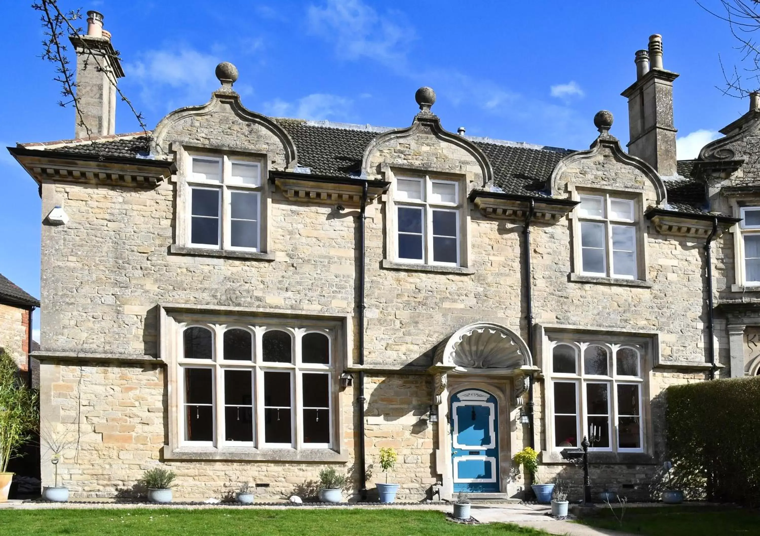Facade/entrance in Heritage Bed and Breakfast Facade/entrance in Heritage Bed and Breakfast