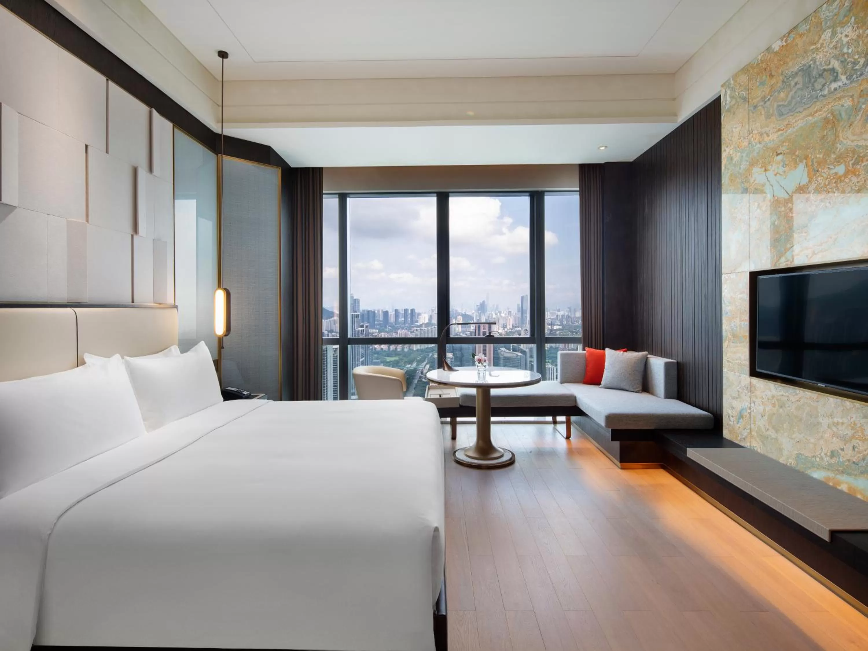Property building, Bed in Crowne Plaza Shenzhen Nanshan by IHG