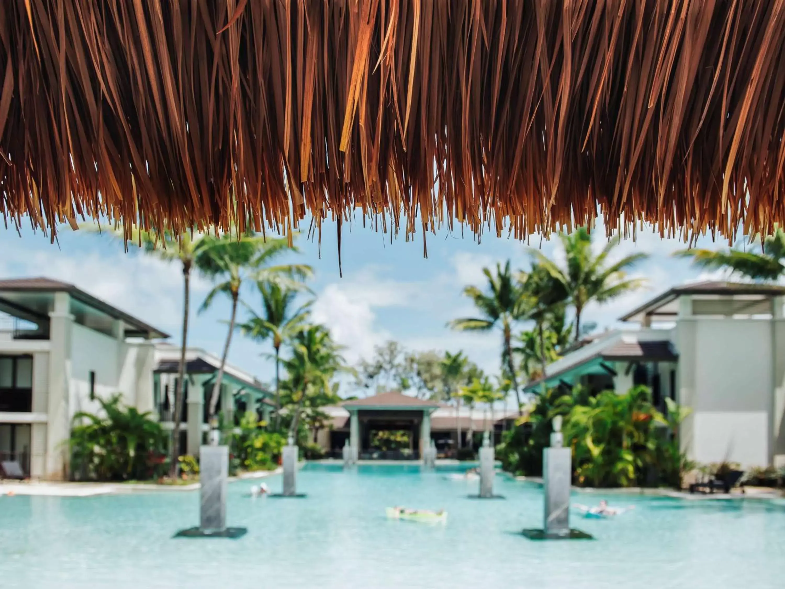 Lounge or bar in Pullman Port Douglas Sea Temple Resort and Spa