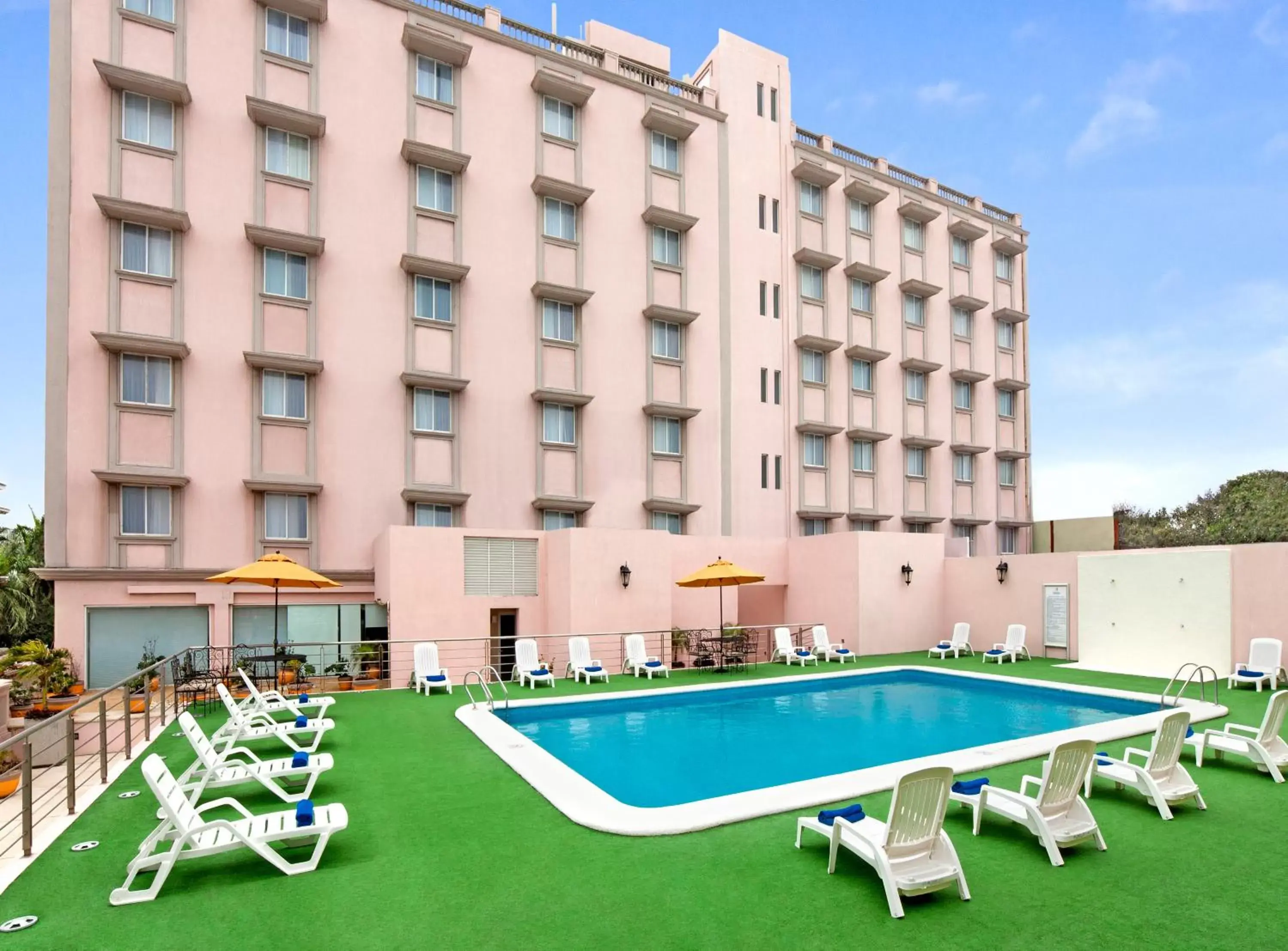 Swimming pool in Hotel Veracruz Centro Histórico