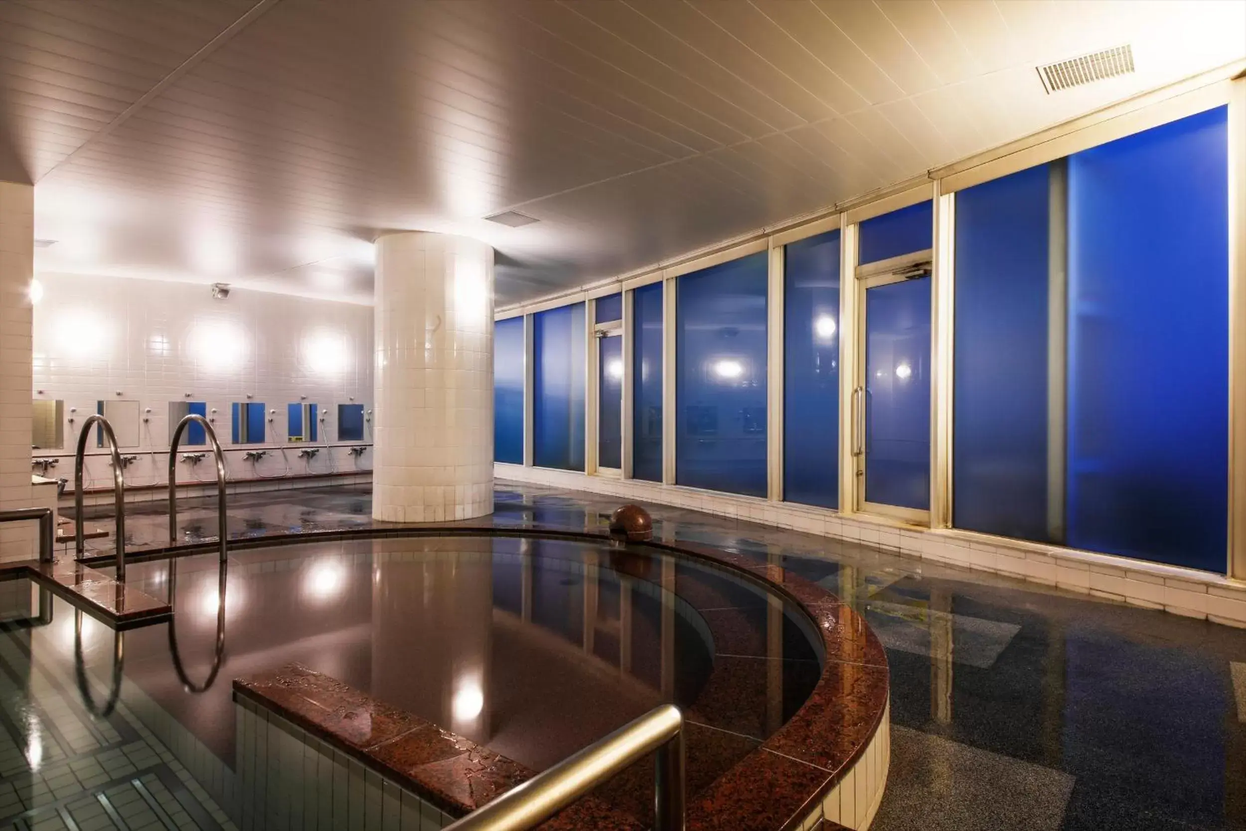 Public Bath in Hotel Nikko Himeji