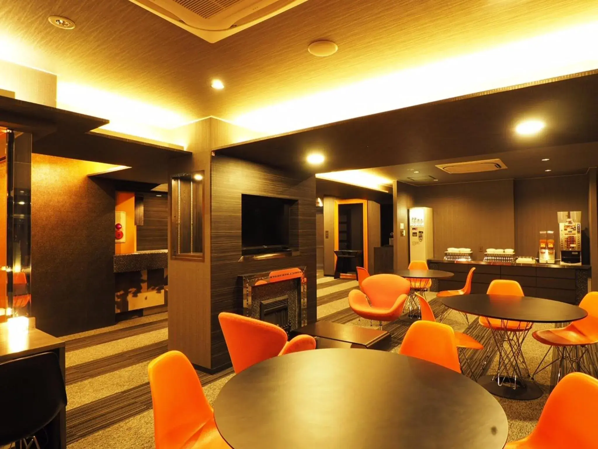 Lounge or bar in Hotel AreaOne Kushiro Lounge or bar in Hotel AreaOne Kushiro