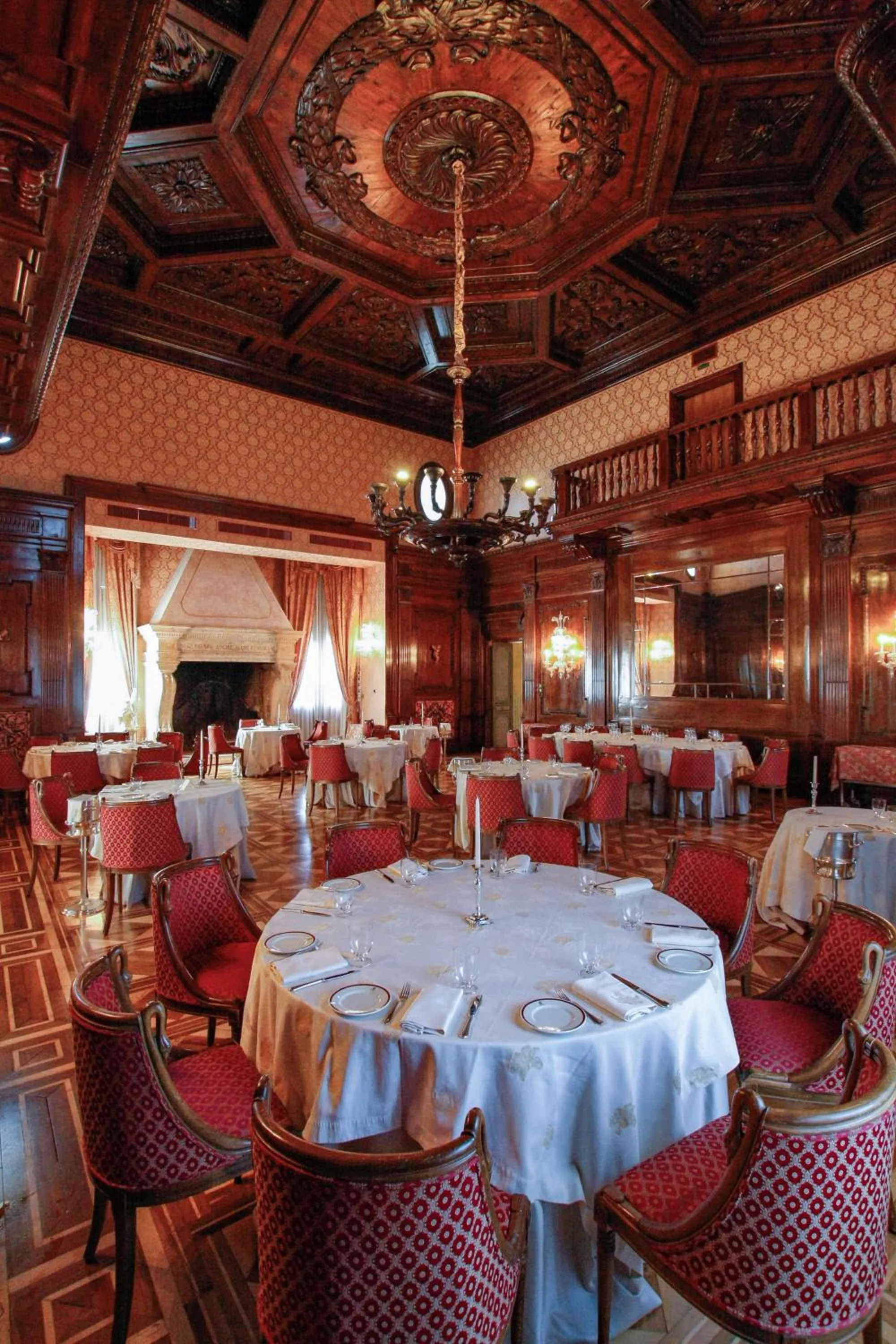 Restaurant/places to eat in Park Hotel Villa Potenziani