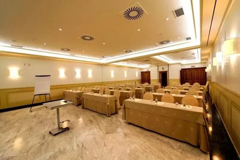 Business facilities in Don Pio