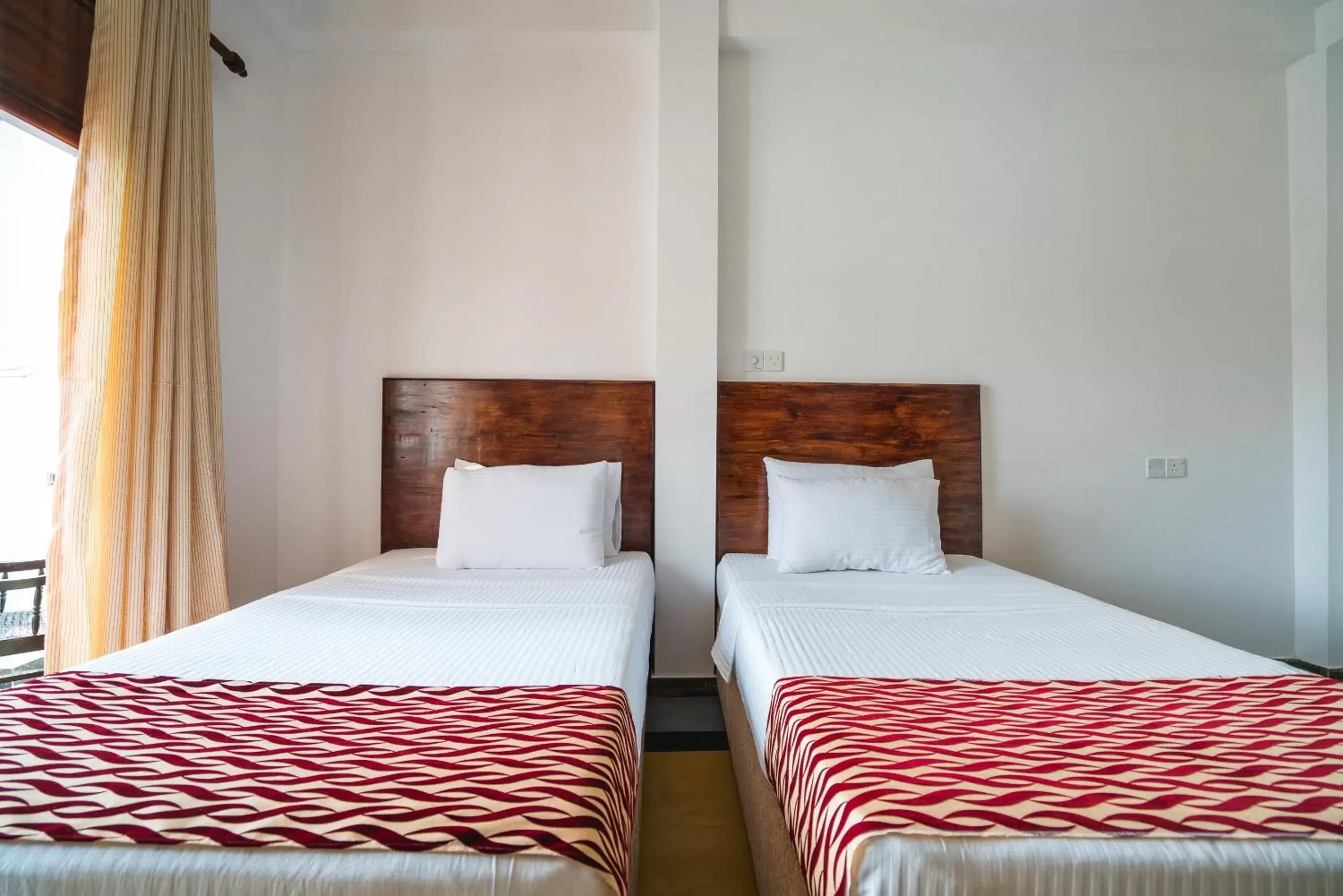 Deluxe Double or Twin Room with Pool View in Ocean Bay Surf Resort Weligama Deluxe Double or Twin Room with Pool View in Ocean Bay Surf Resort Weligama