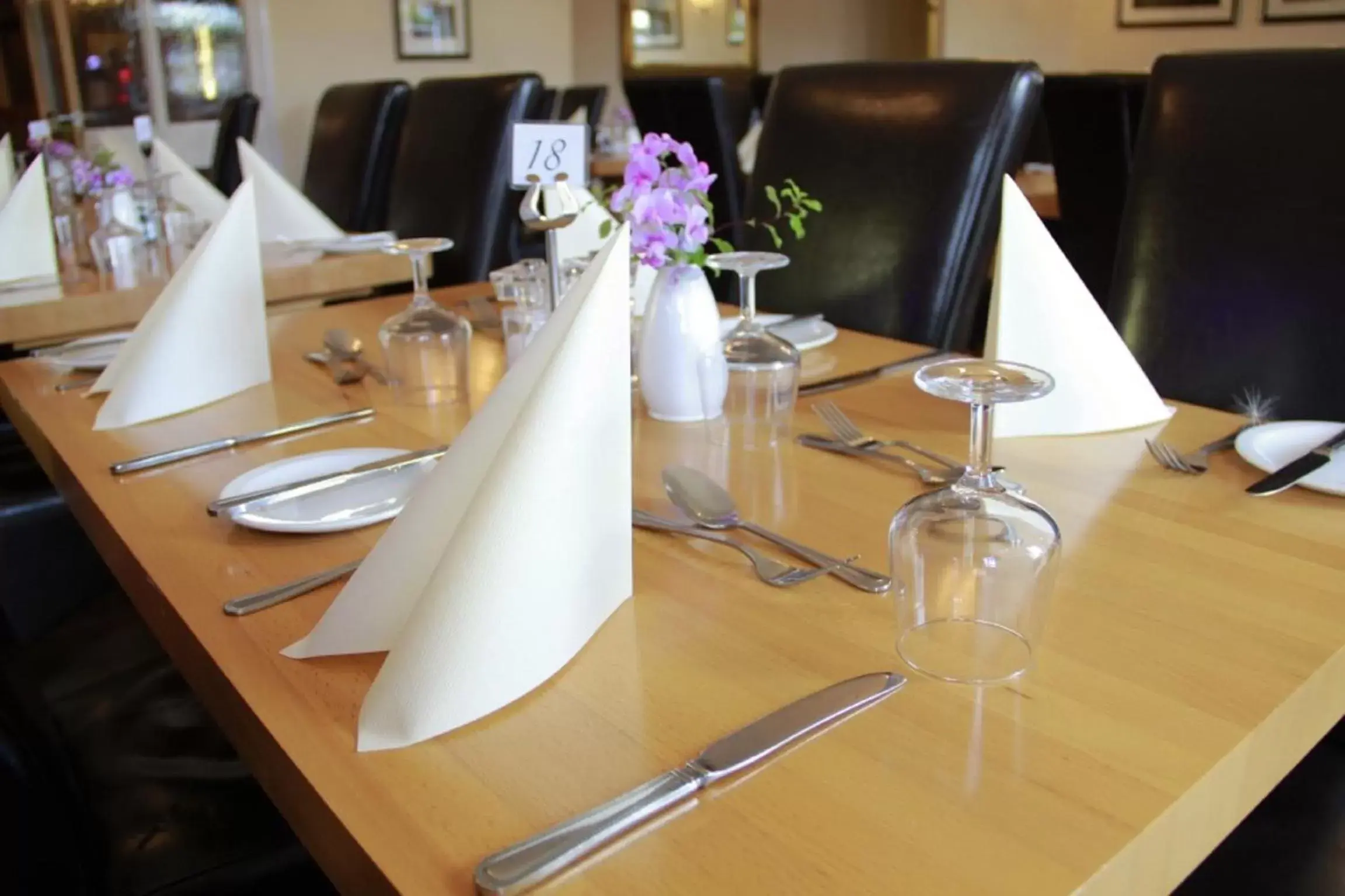 Restaurant/places to eat in Exeter Court Hotel Restaurant/places to eat in Exeter Court Hotel