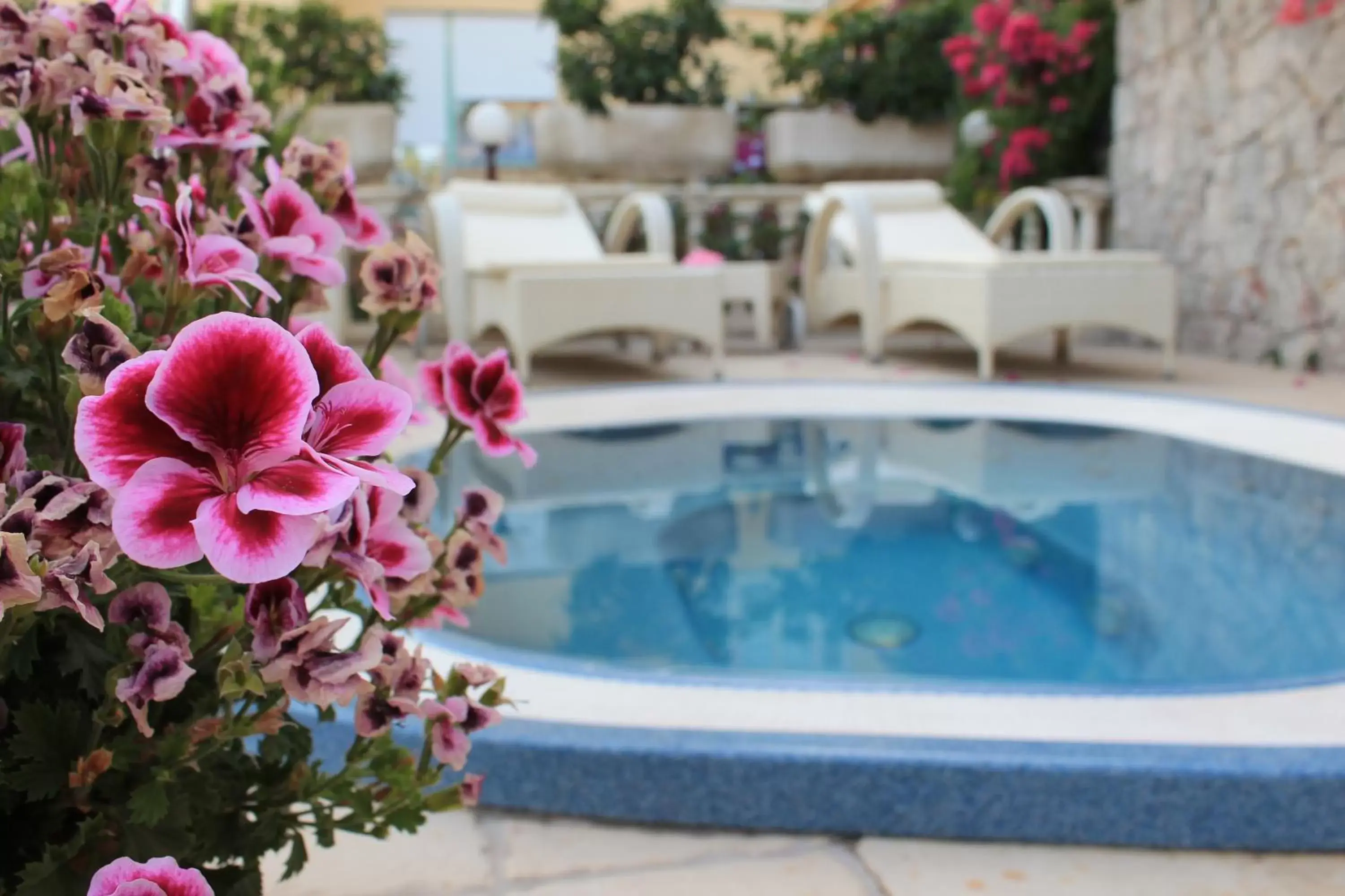 Swimming Pool in Hotel Villa Taormina