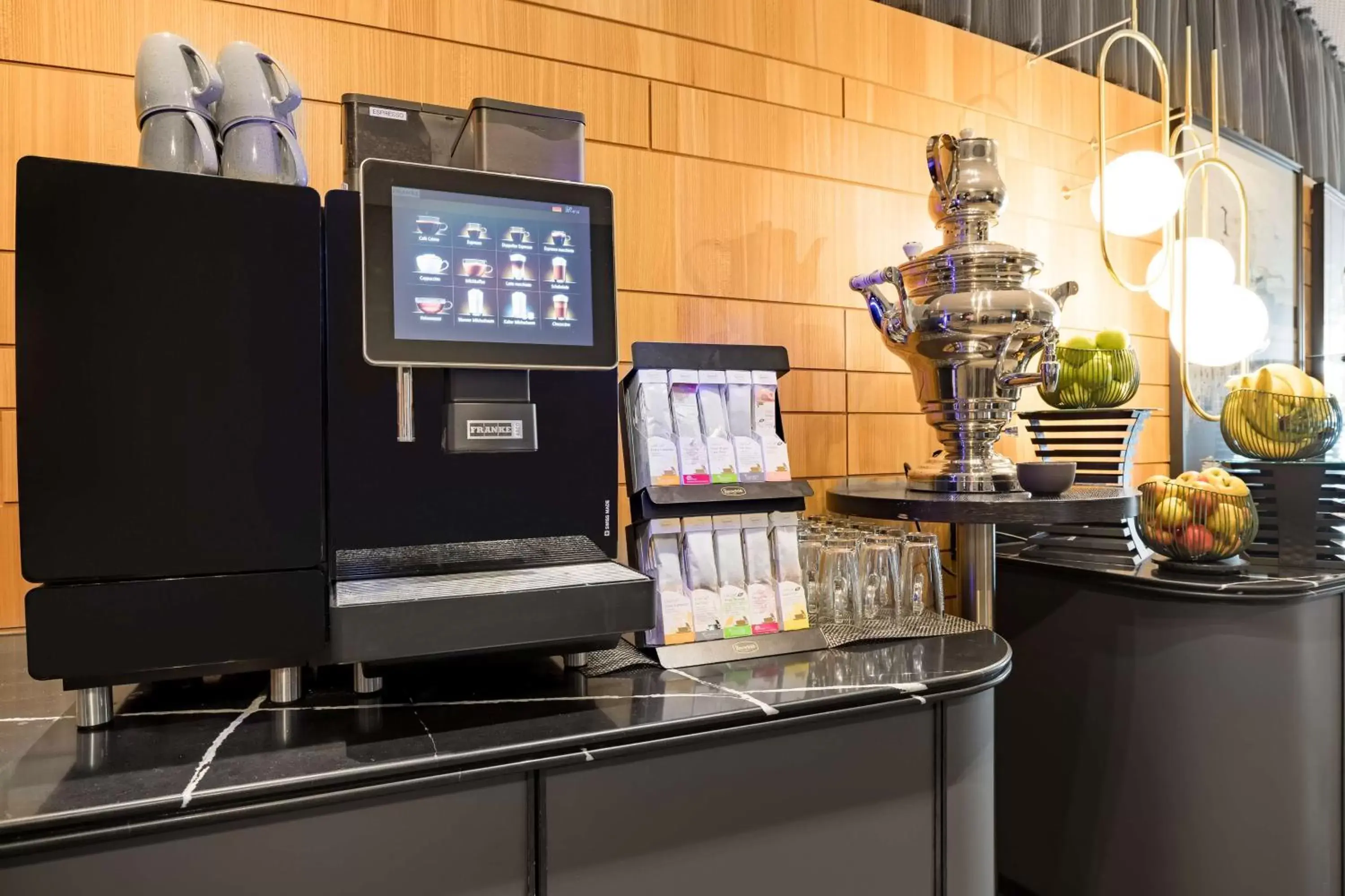 Coffee/tea facilities in Radisson Blu Hotel, Hamburg Airport