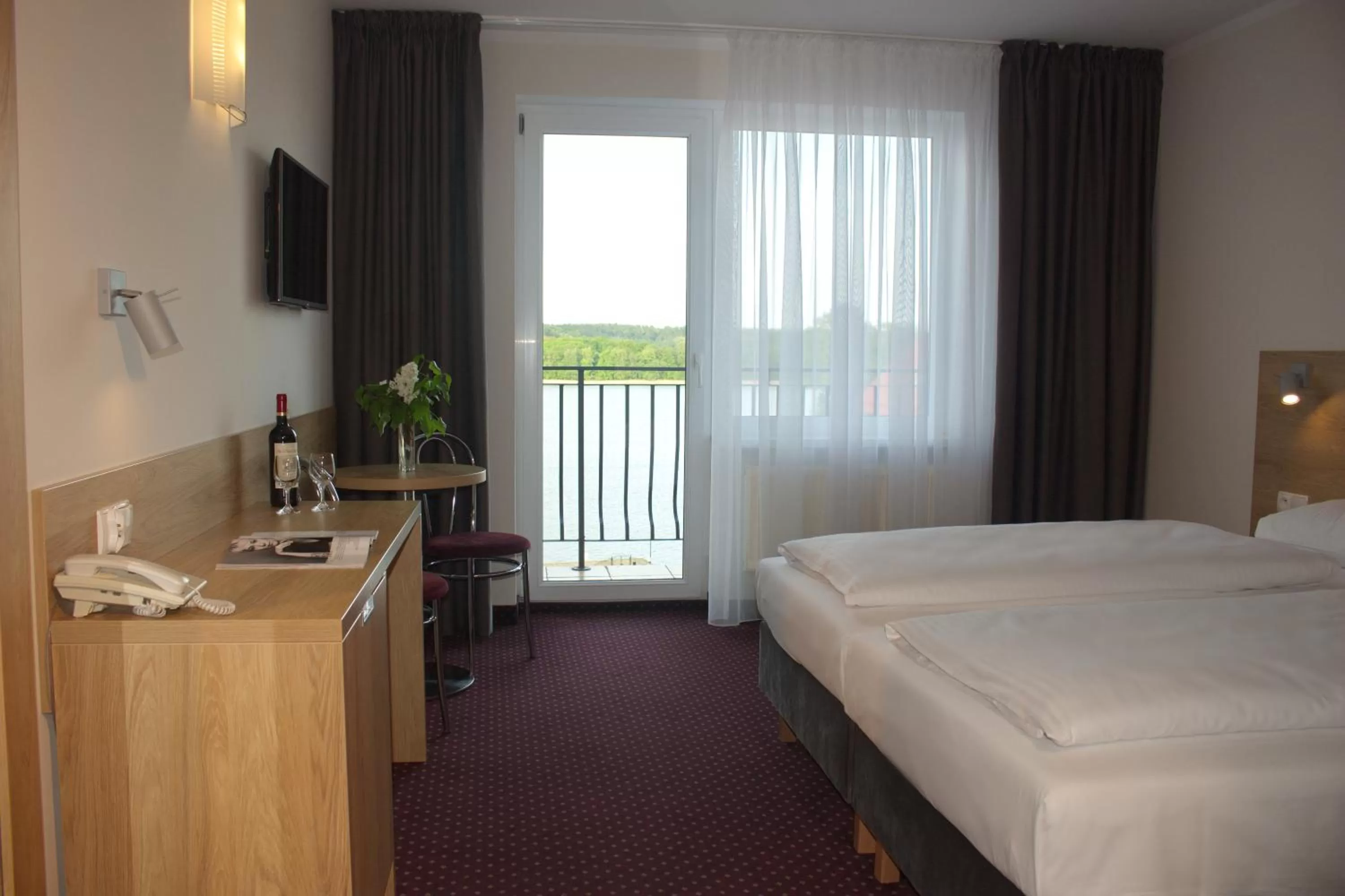 Photo of the whole room, Bed in Hotel Huszcza