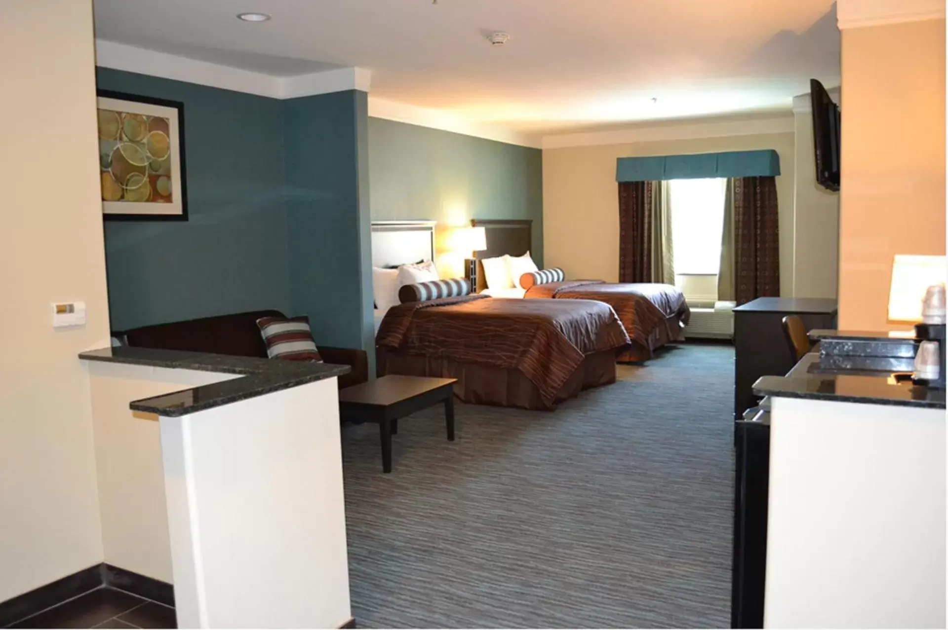 Day, Bed in Red River Inn and Suites Day, Bed in Red River Inn and Suites