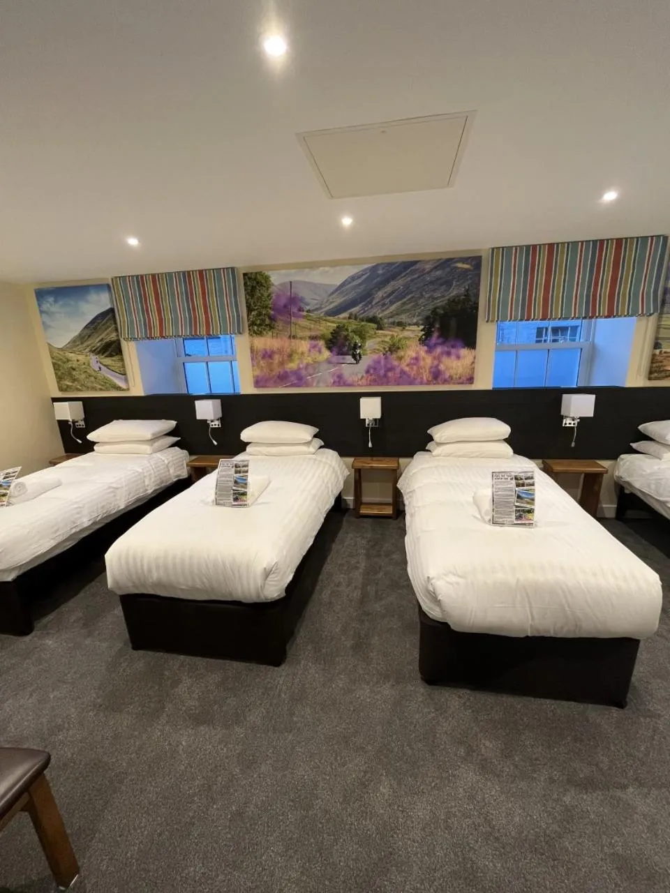 Bedroom, Bed in Buccleuch Arms Hotel