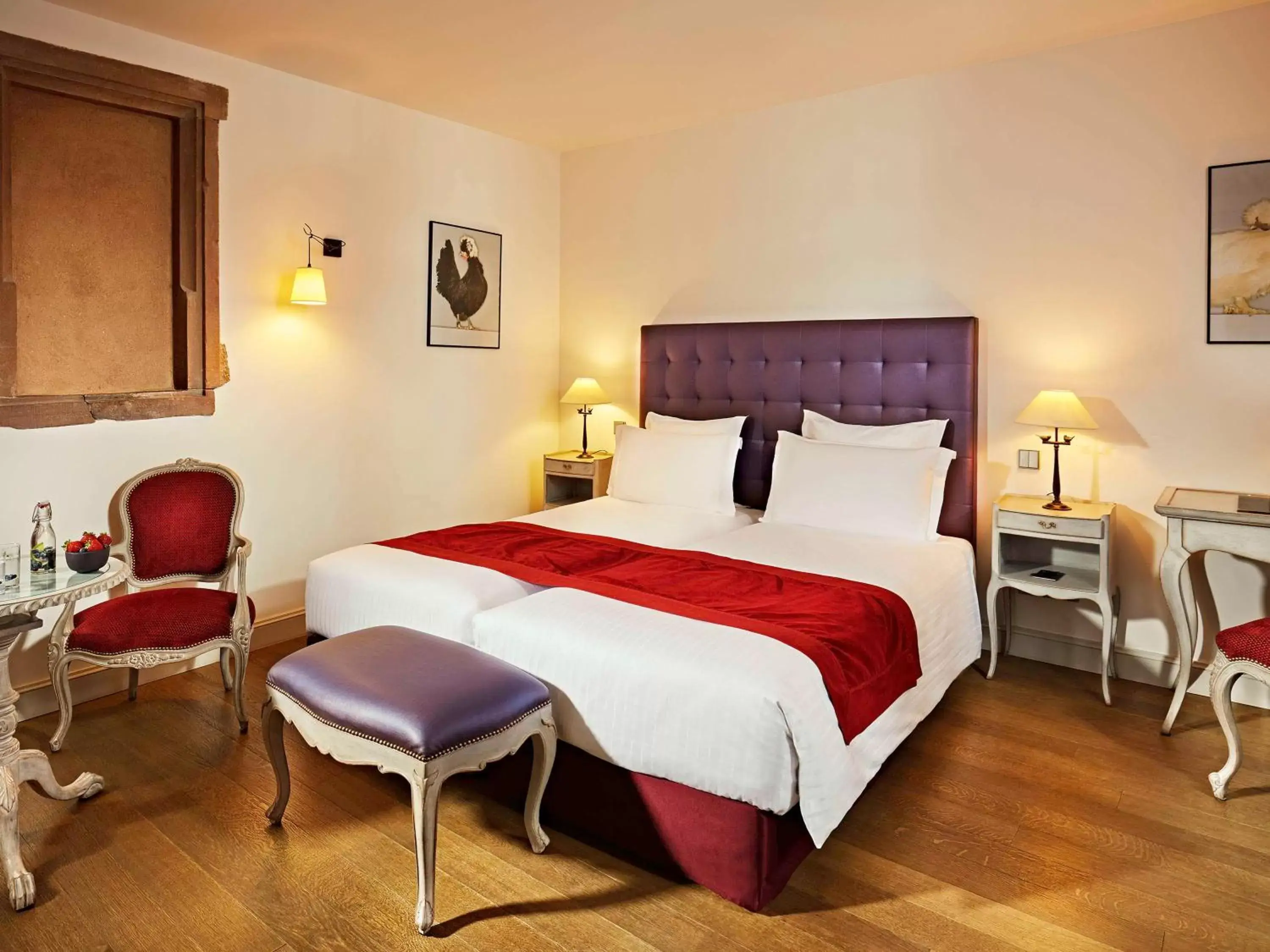 Bedroom, Bed in Hotel Cour du Corbeau Strasbourg - MGallery