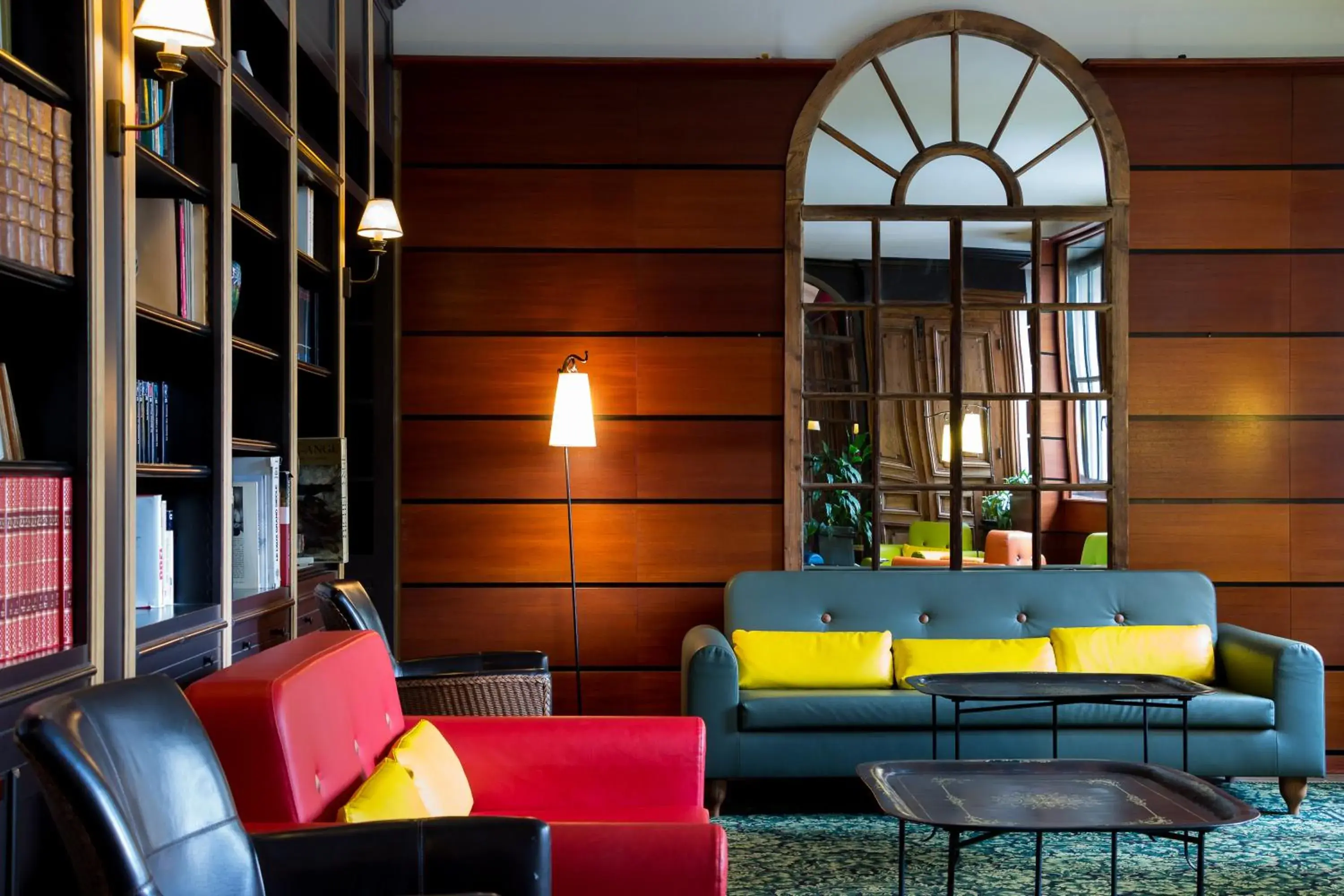 Library, Seating Area in Le Relais Monceau