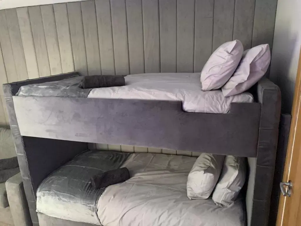 Bunk Bed in Belvedere Aparthotel - 83 Mount Pleasant