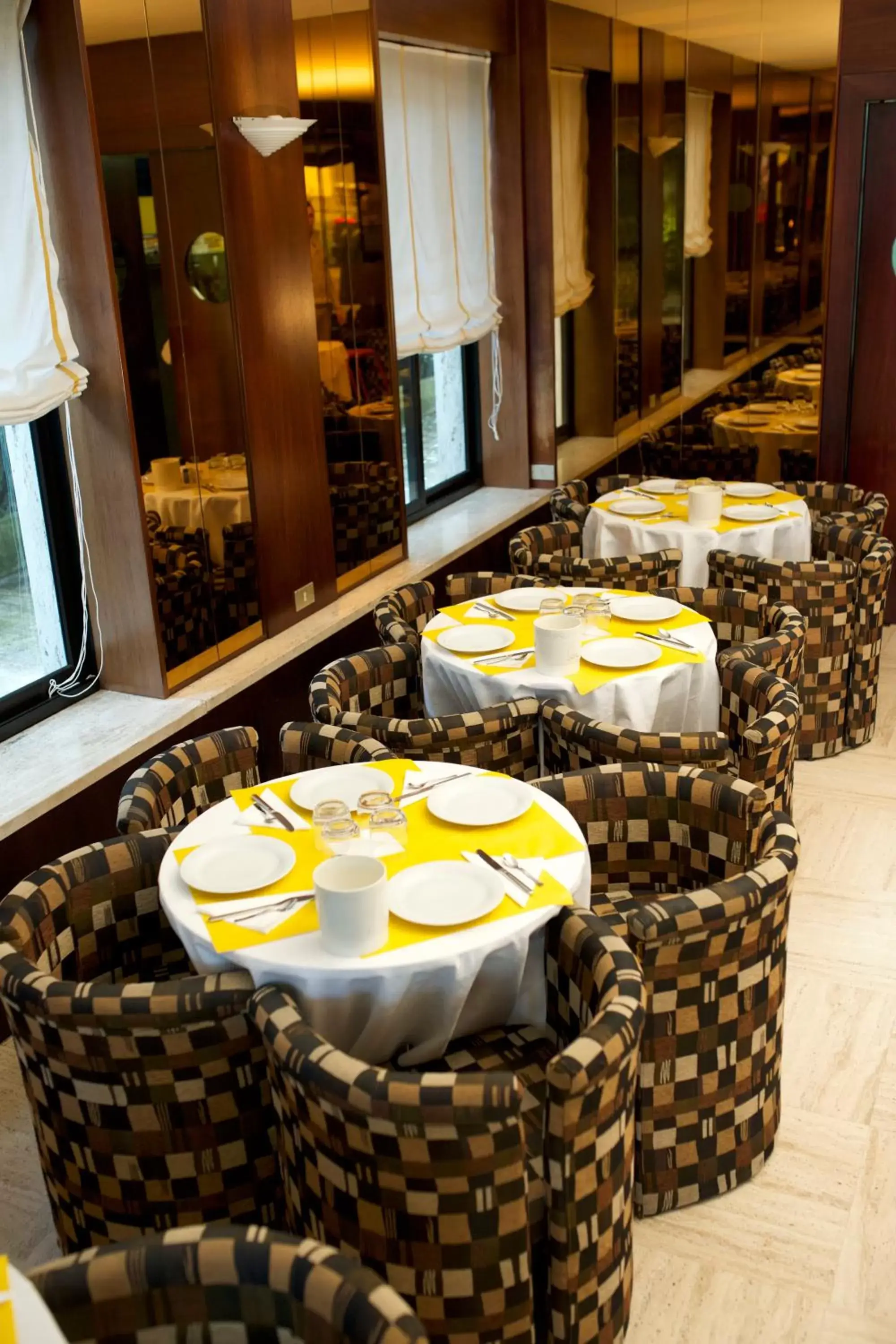 Restaurant/places to eat in Club Hotel Restaurant/places to eat in Club Hotel